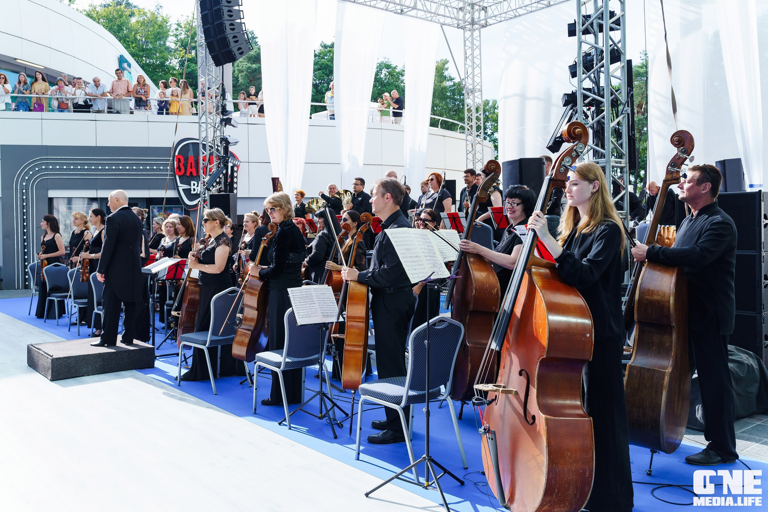 Фоторепортаж с фестиваля «Симфония ветра» в Янтарь Холле. One Media Life: фоторепортажи, фотоотчеты с мероприятий и заведений