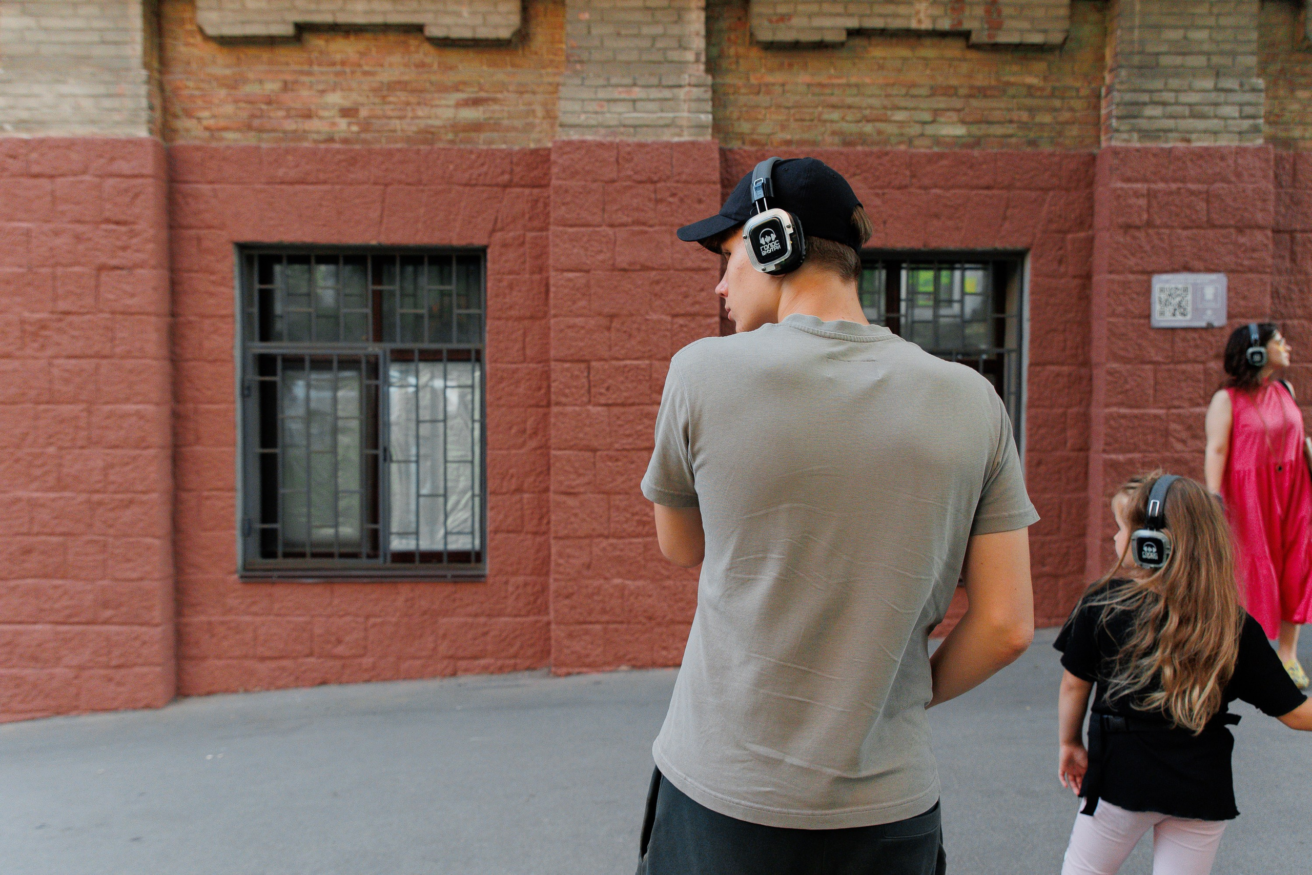 ГОЛОС ВНУТРИ. СВОИ. ФОТООТЧЕТЫ-СОБЫТИЯ-МЕСТА