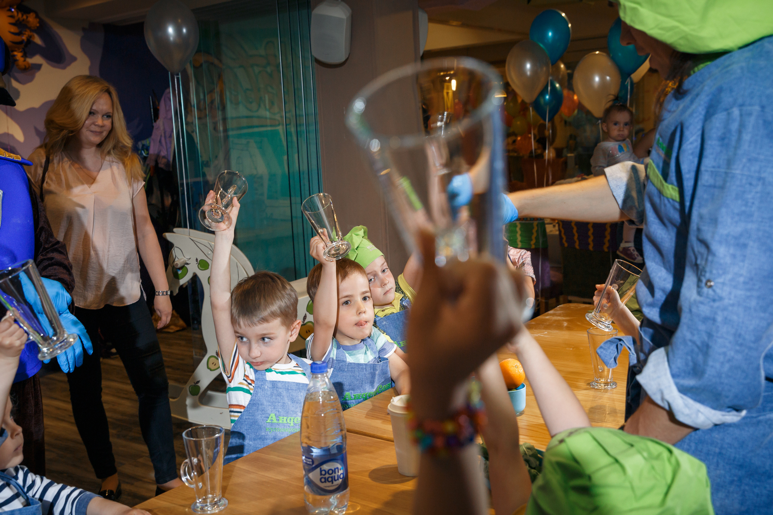 Фотосессия на детский день рождения в Королеве кафе Андерсон