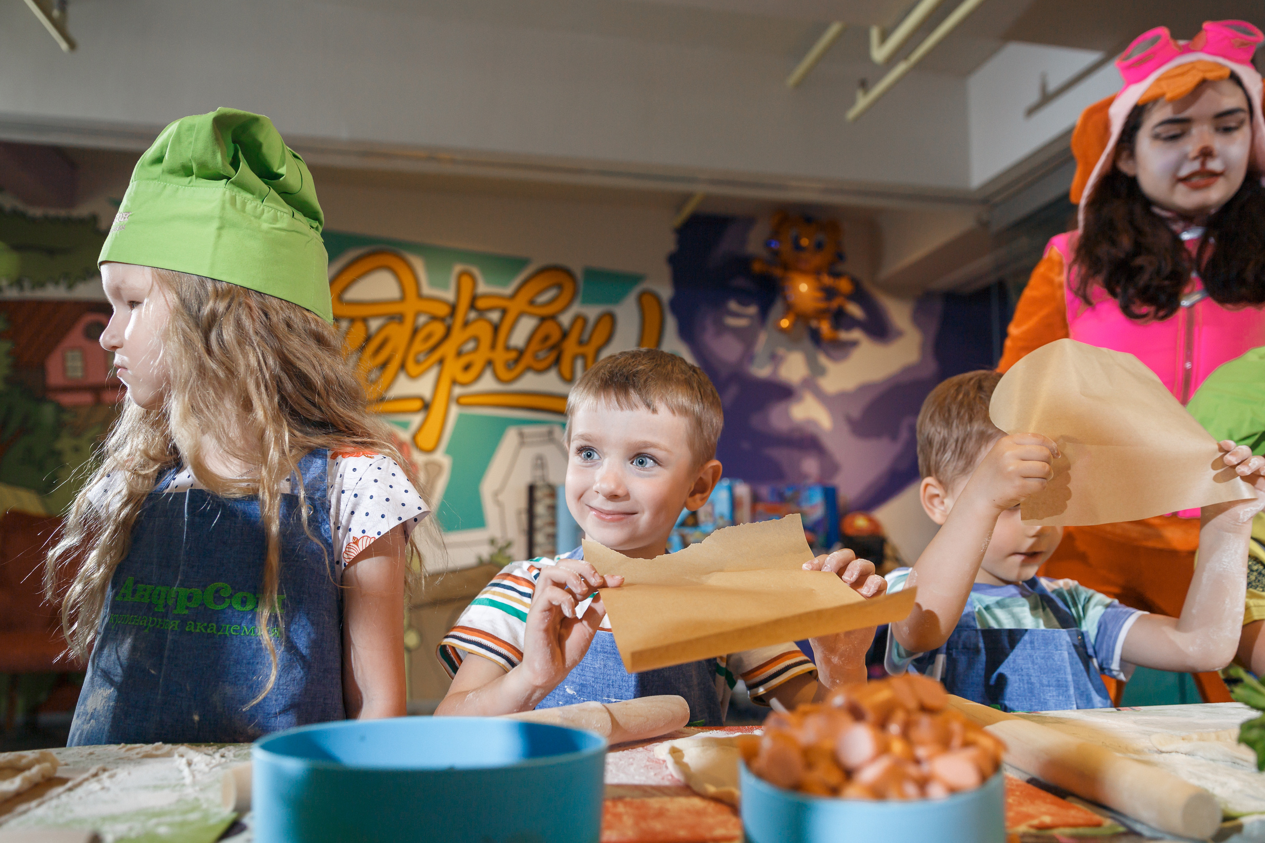 Фотосессия на детский день рождения в Королеве кафе Андерсон