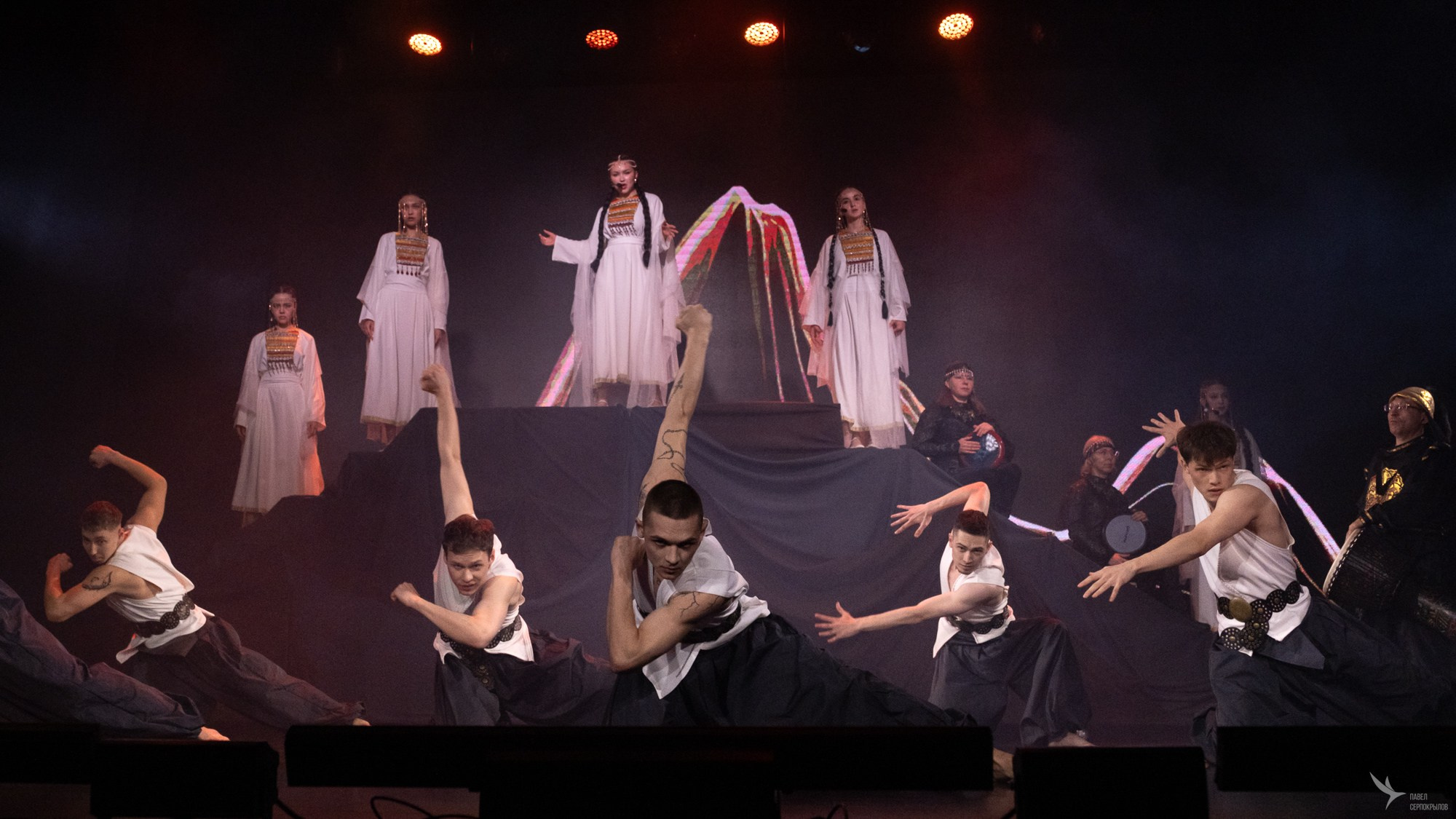 Пластический спектакль команды СЕВЕР «Голос ветра. Молчание мрамора». Репортажный фотограф в Казани Павел Серпокрылов