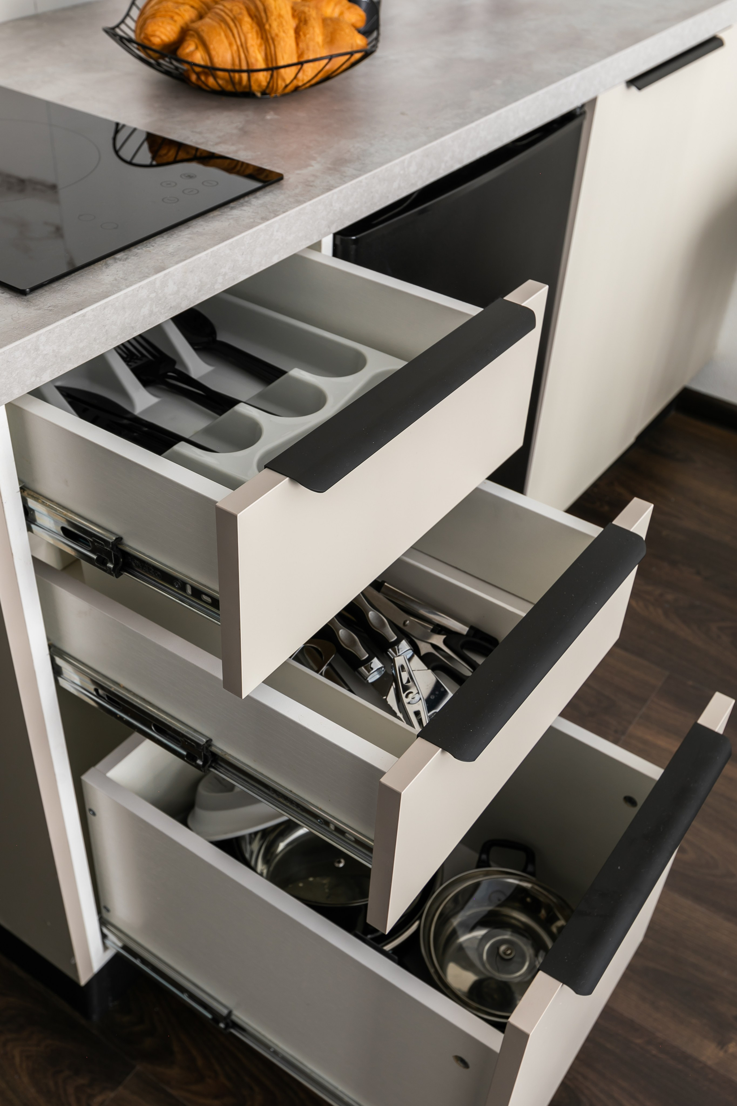 Стрижи. Главная