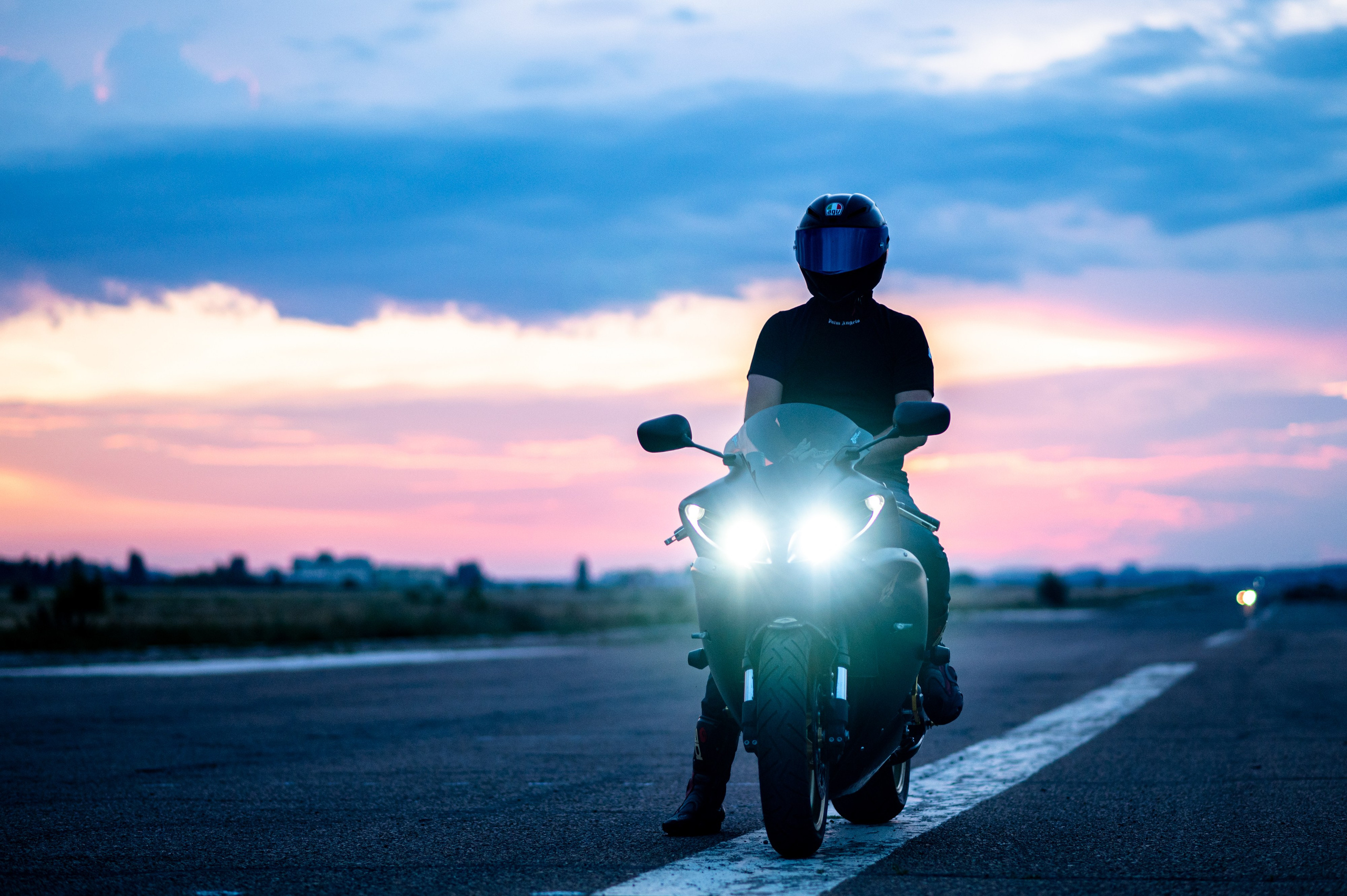 Фотосессия на мотоцикле в Саратове