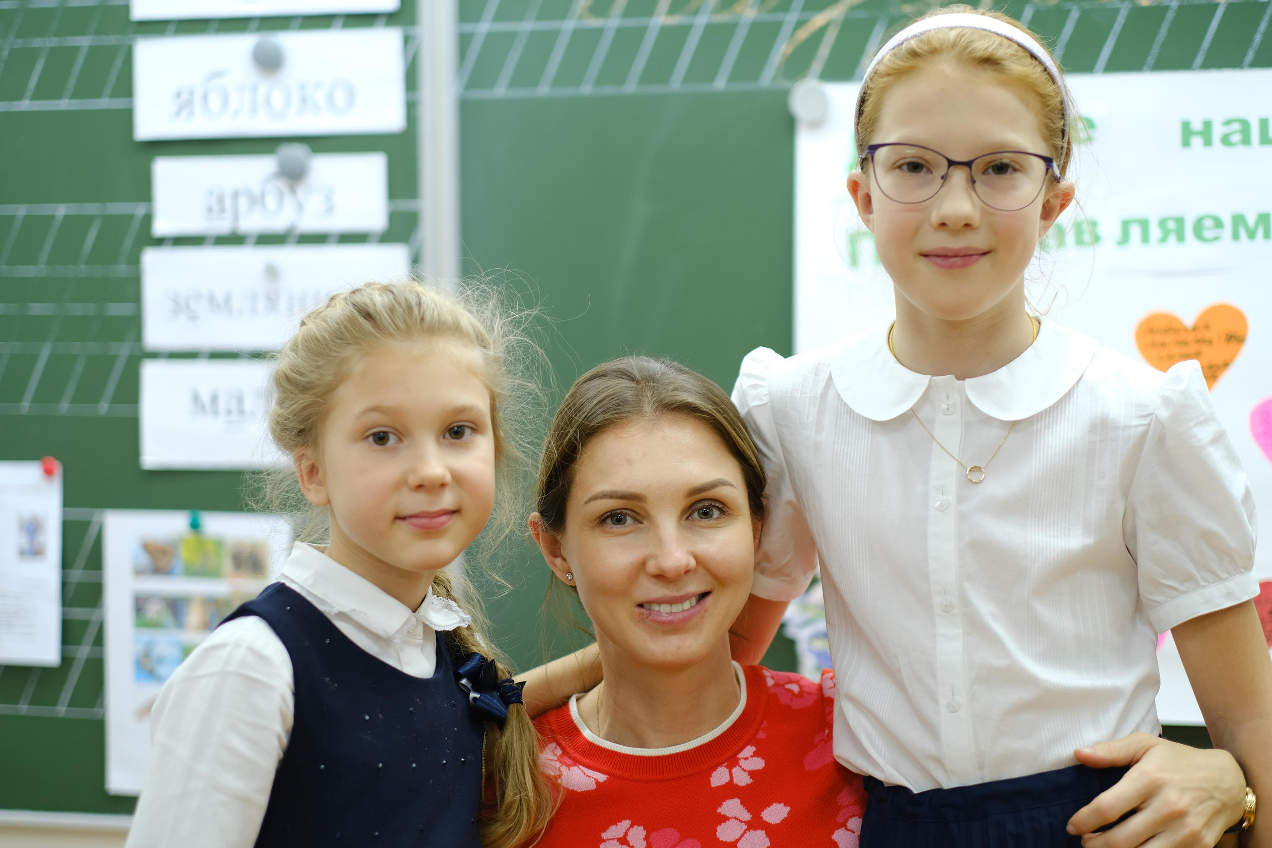 День мамы! Дети устроили своим мамам замечательный праздник. Фотограф в Москве Ирина Иванова