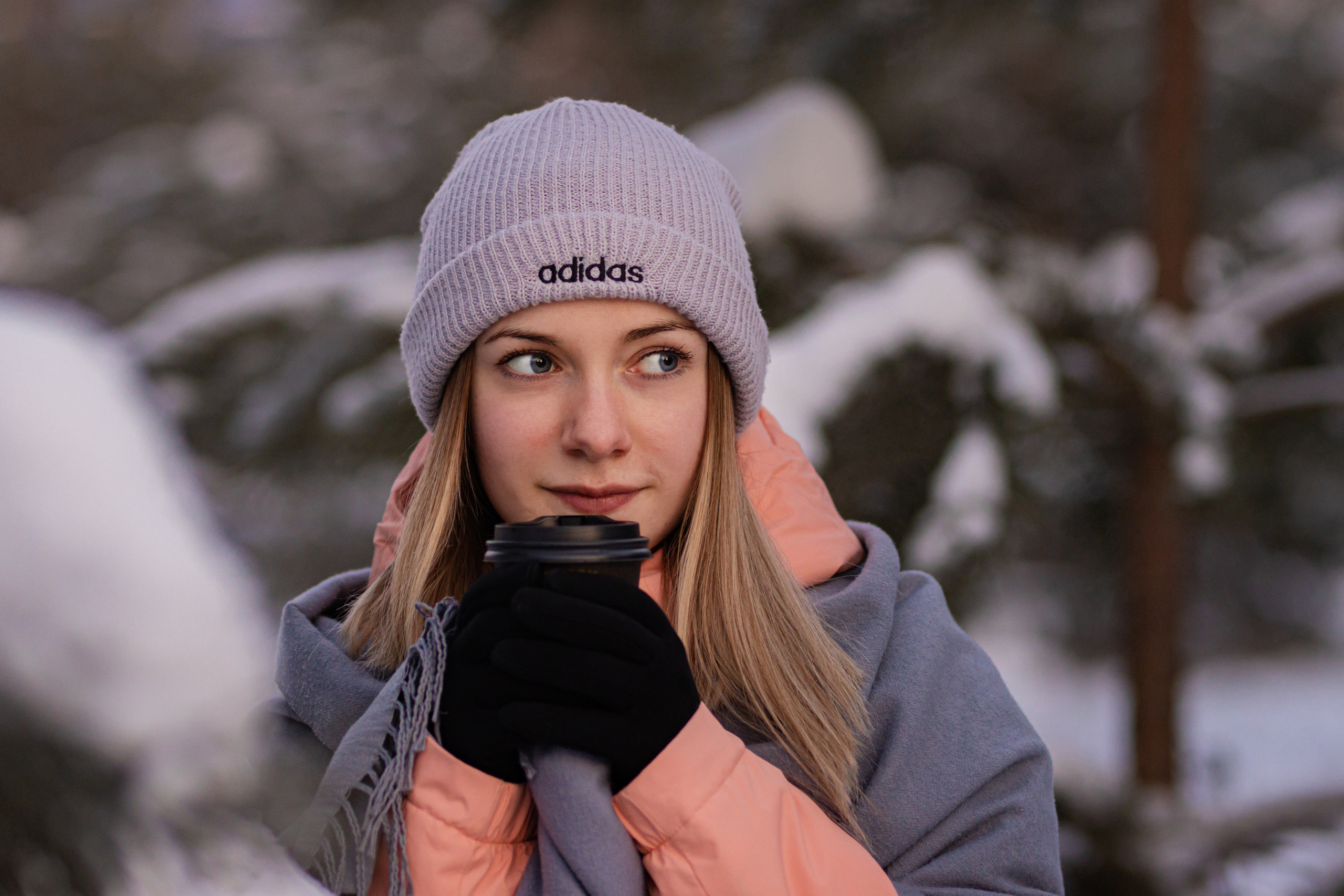 Фотосессия в еловом лесу Подружки