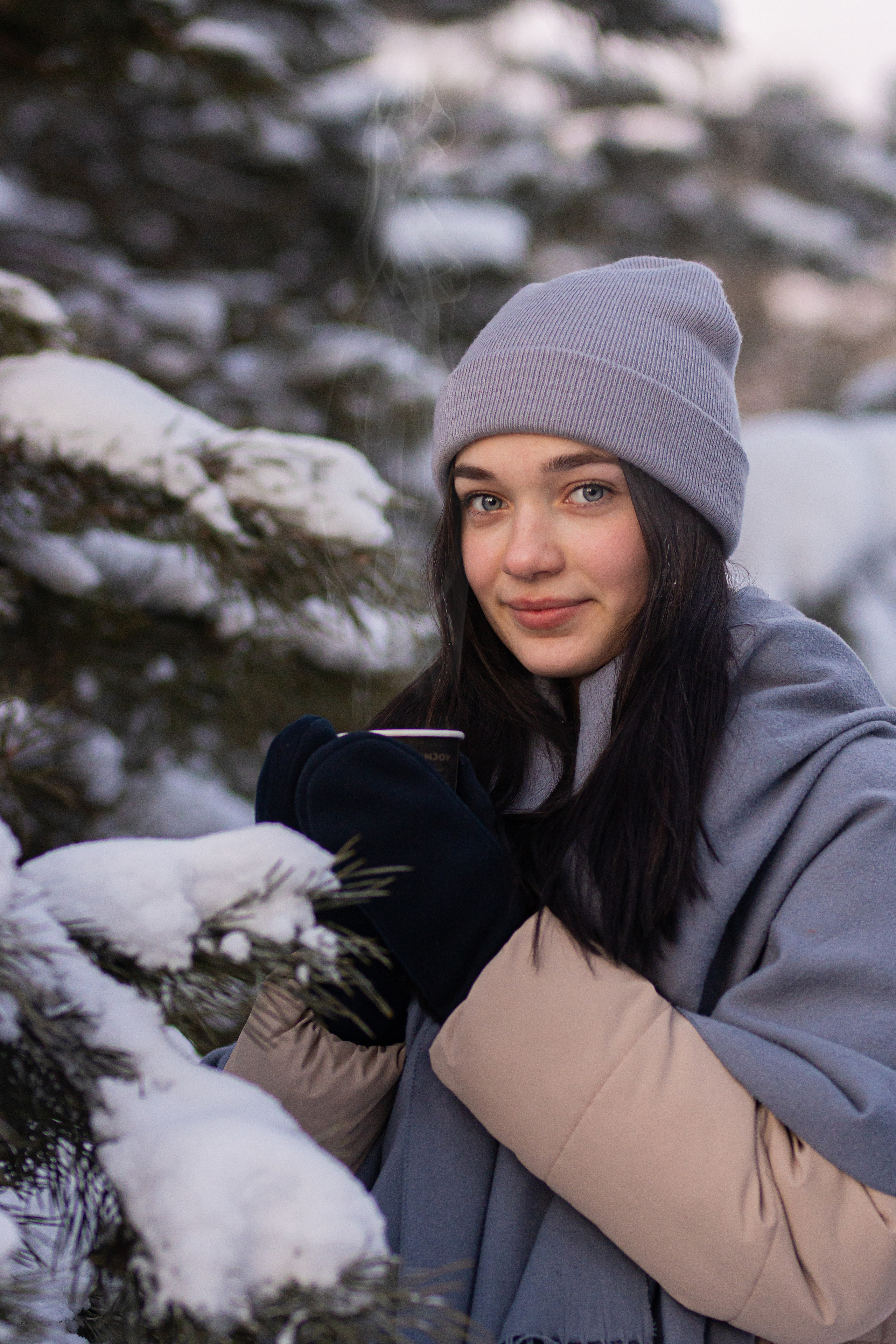 Фотосессия в еловом лесу Подружки