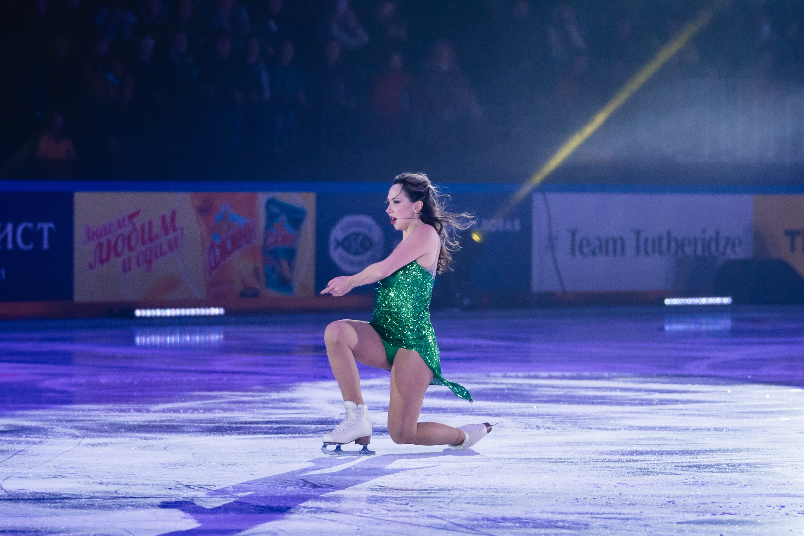 Шоу «Чемпионы на льду» в Новосибирске. Воробьева Ксения — Спортивный и танцевальный фотограф Новосибирск