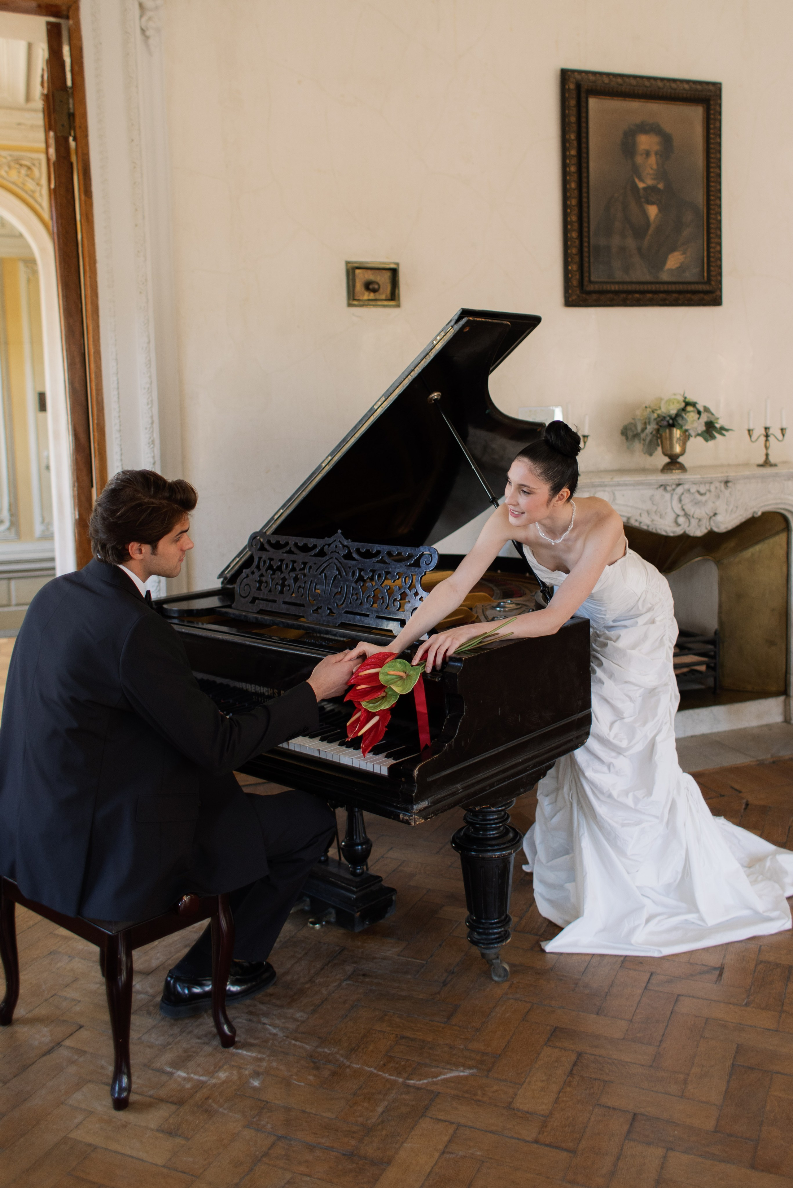 Свадебная церемония, фотосессия в библиотека-читальни А.С. Пушкина