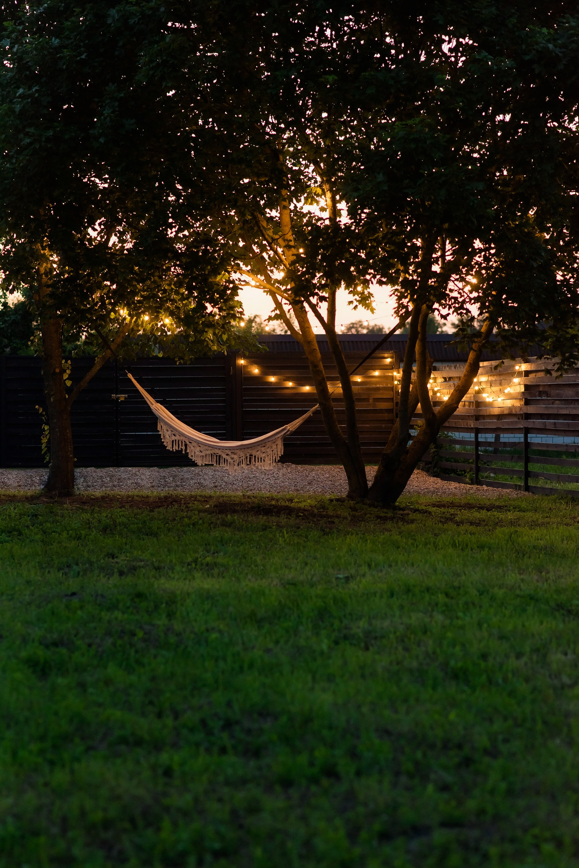 Глэмпинг. Аренда дома для отдыха в Брянске. Банный чан, зона BBQ. Дом на озере в Брянске. Отдых Брянск