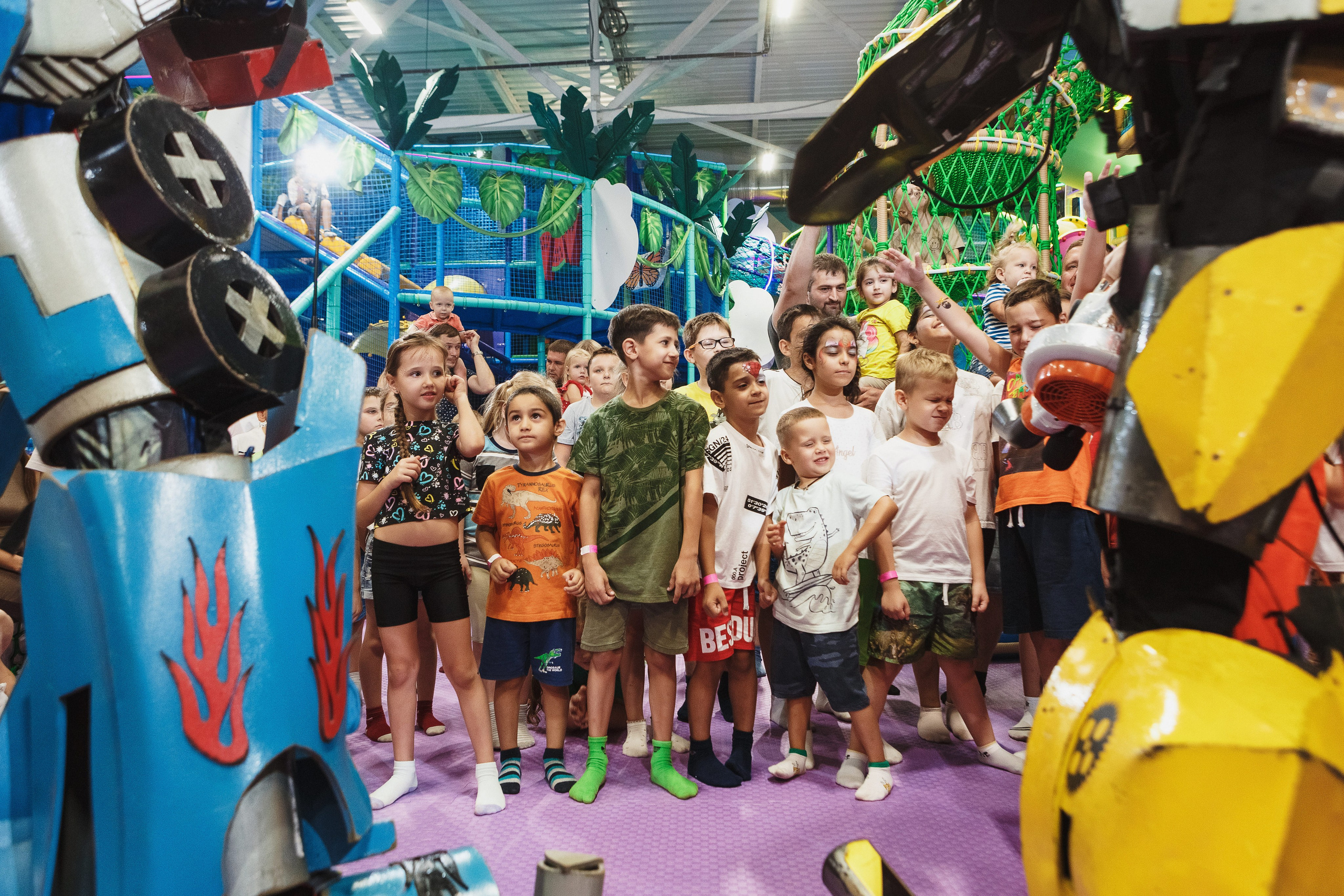 Туси Джуси Таганрог — Яркие и Весёлые Фотографии Детской Игровой Зоны. Свадебный и семейный фотограф в Таганроге Бакарюк Антон