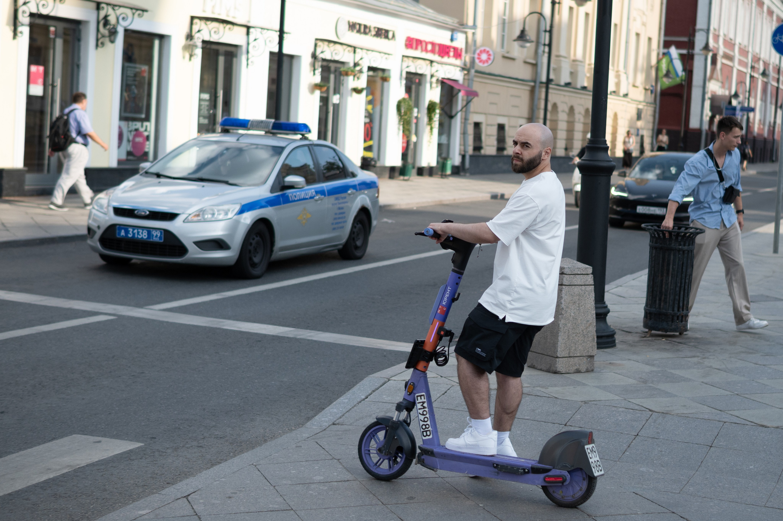 Фотосерия «180 дней лета»: визуальное летнее путешествие сквозь 180 дней — атмосфера сезона, смена настроений и света, эмоциональные состояния и летняя визуальная поэзия. Фотограф: Ожерельев Лев