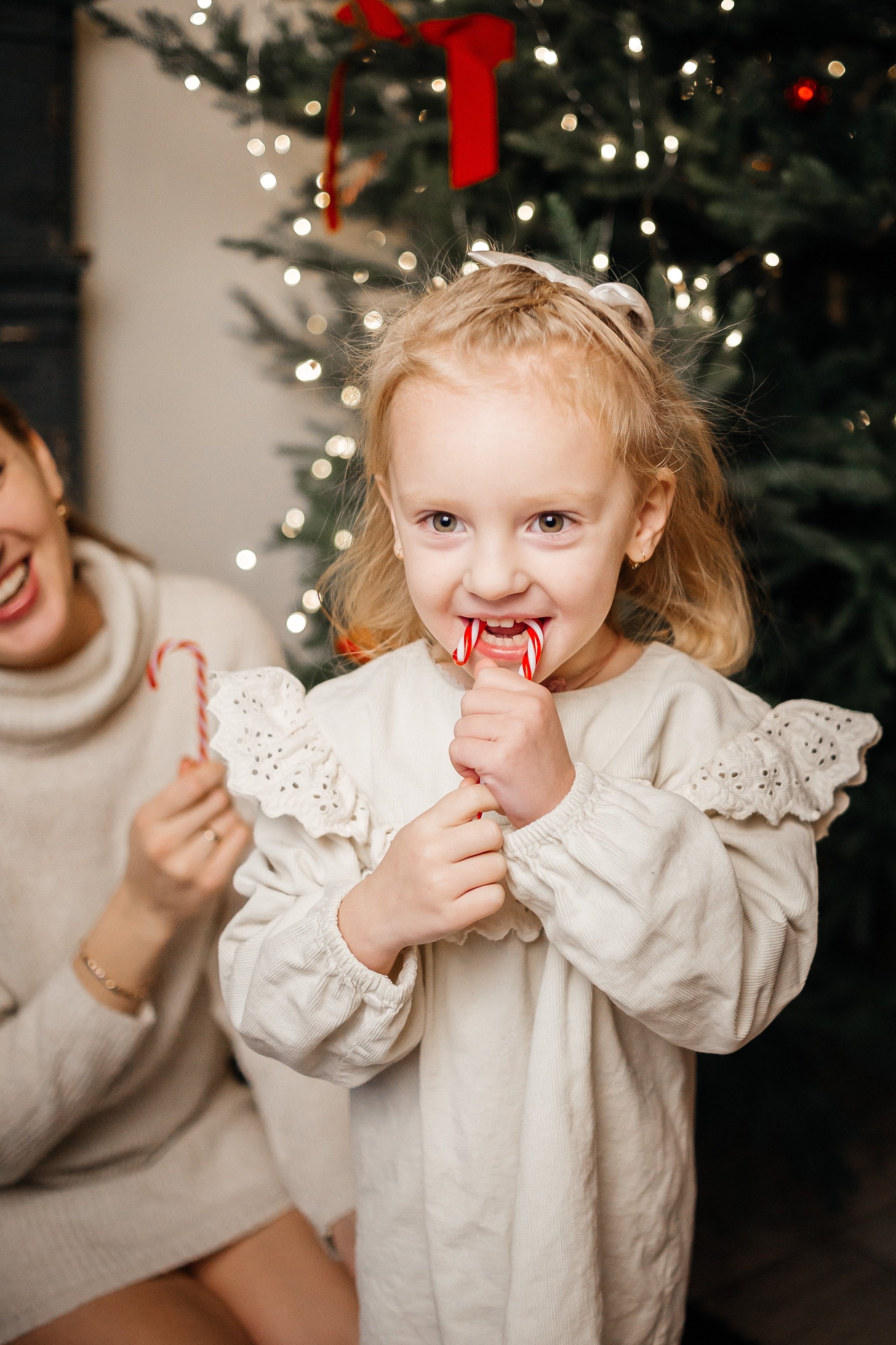 Новогодняя фотосессия для Аллы и Евы, студия «Молоко», Минск. Фотограф в Минске Екатерина Тузова