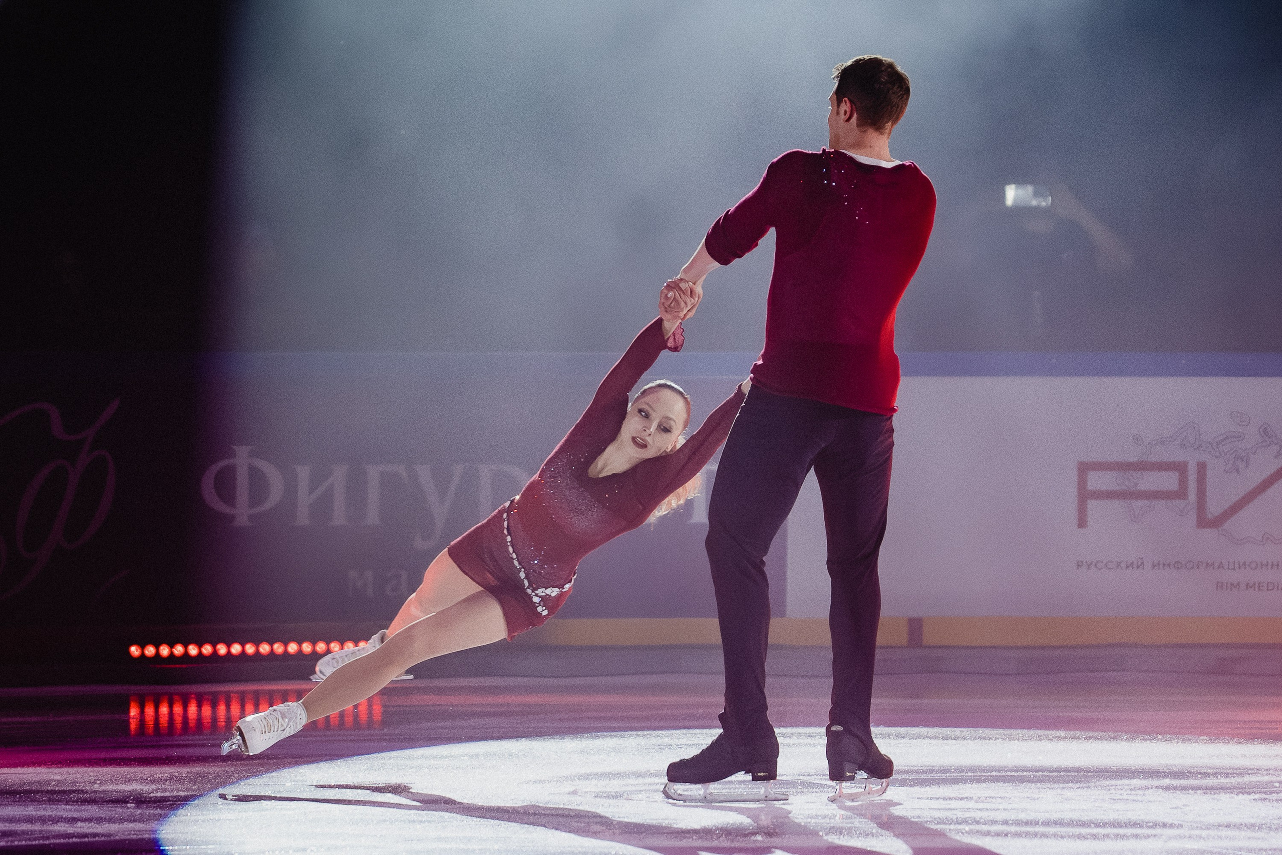 Шоу Этери Тутберидзе в Новосибирске. Воробьева Ксения — Спортивный и танцевальный фотограф Новосибирск