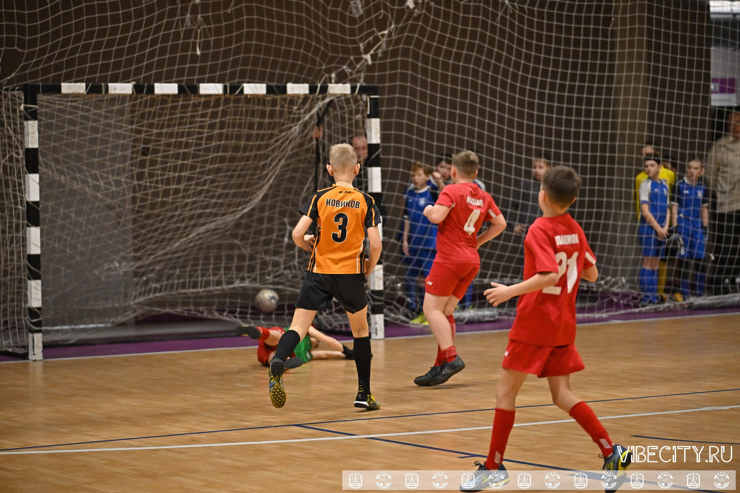 Балтийская лига по футзалу U11. VIBECITY.RU Вайб Сити Ру Фоторепортажи Фотоотчеты Калининград