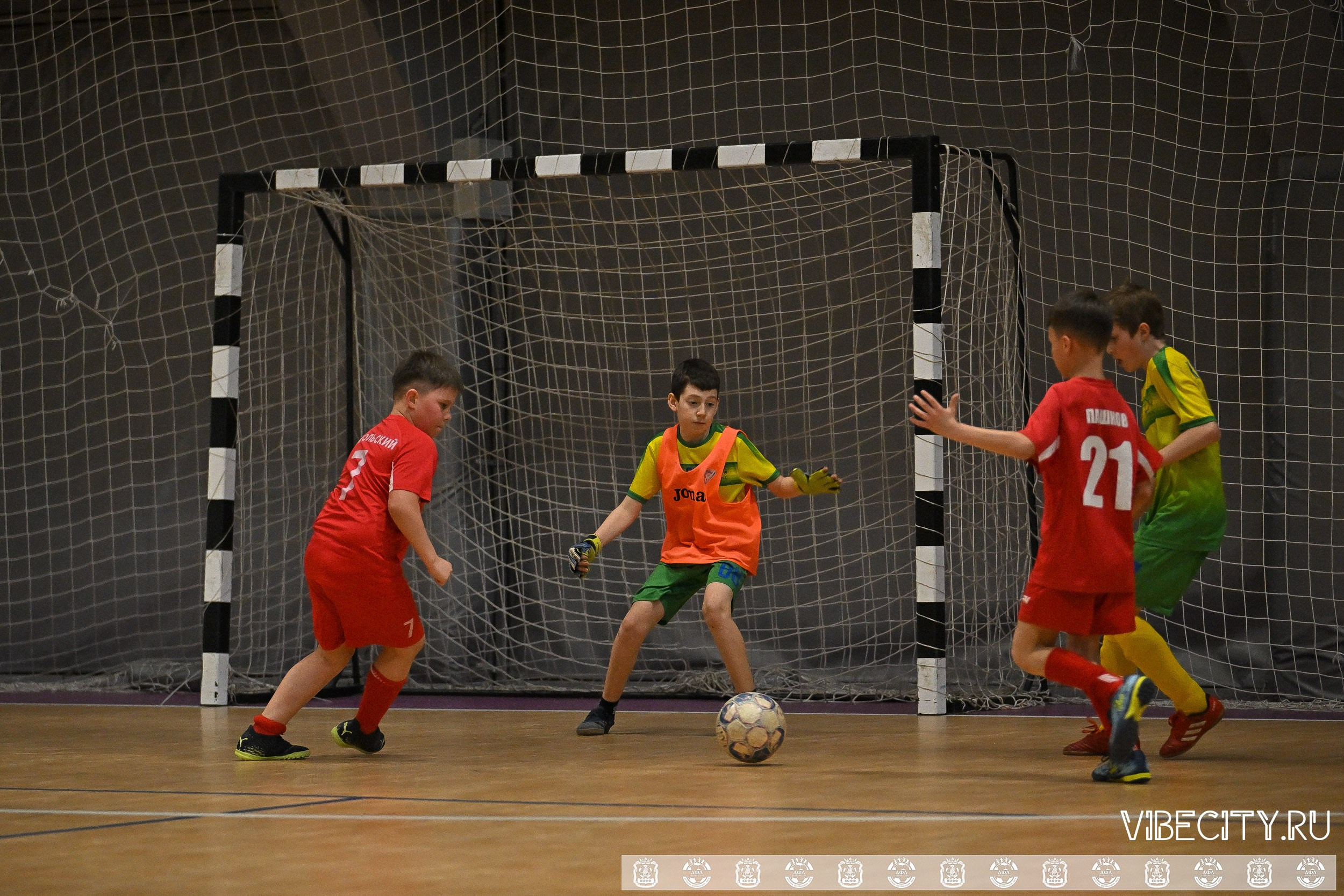 Балтийская лига по футзалу U11. VIBECITY.RU Вайб Сити Ру Фоторепортажи Фотоотчеты Калининград