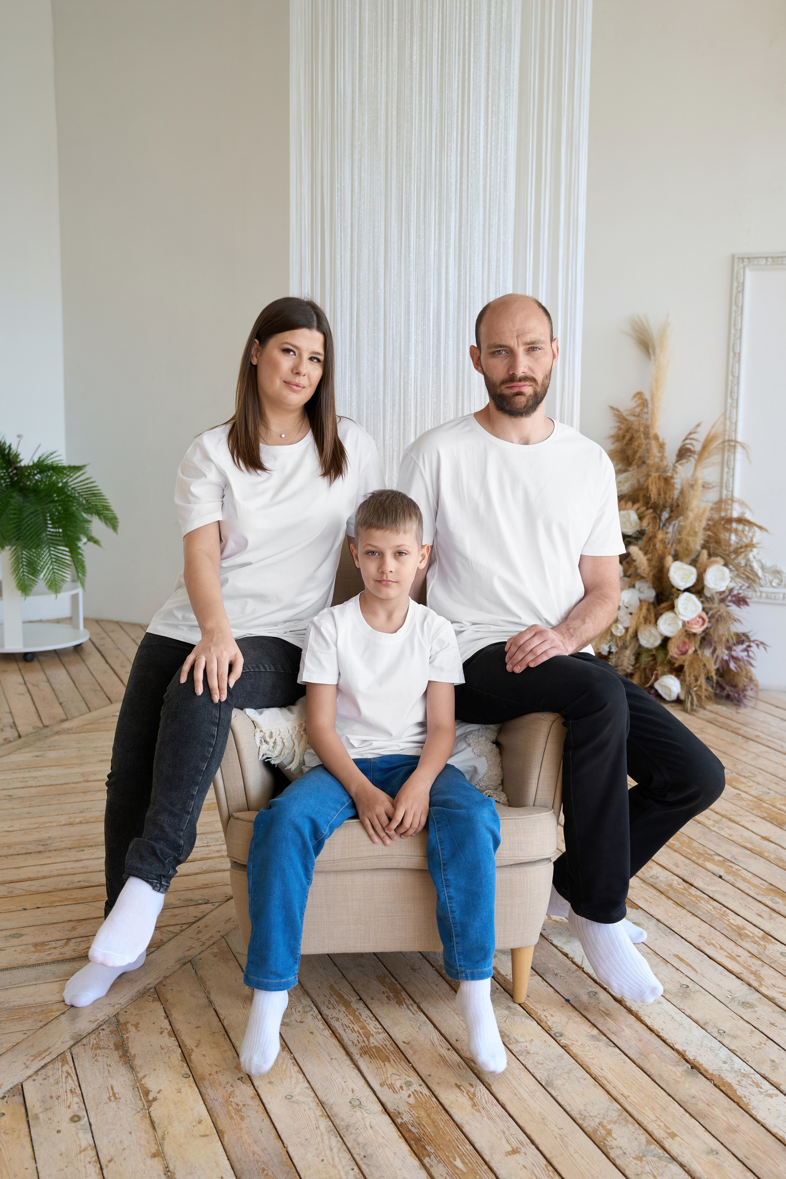 Семейная фотосессия для Анастасии и Валерия. Профессиональный фотограф Максим Романов в городе Хабаровске