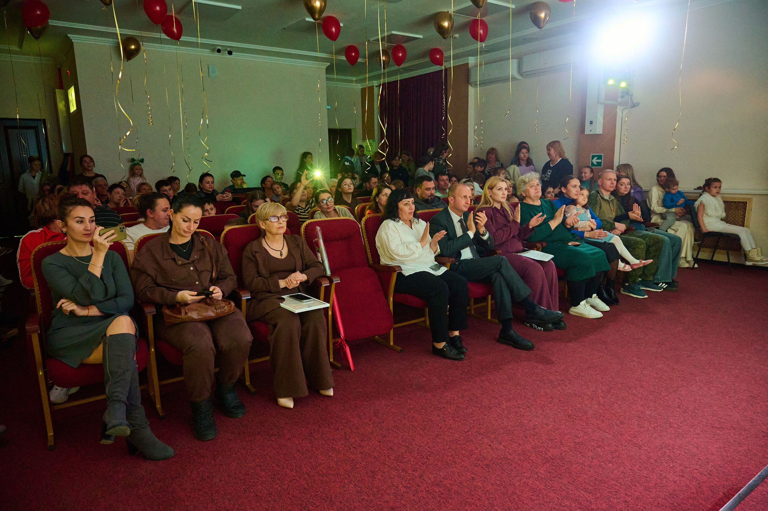НГ ДК Виноградный. Жизнь курорта Кабардинка в фотографиях