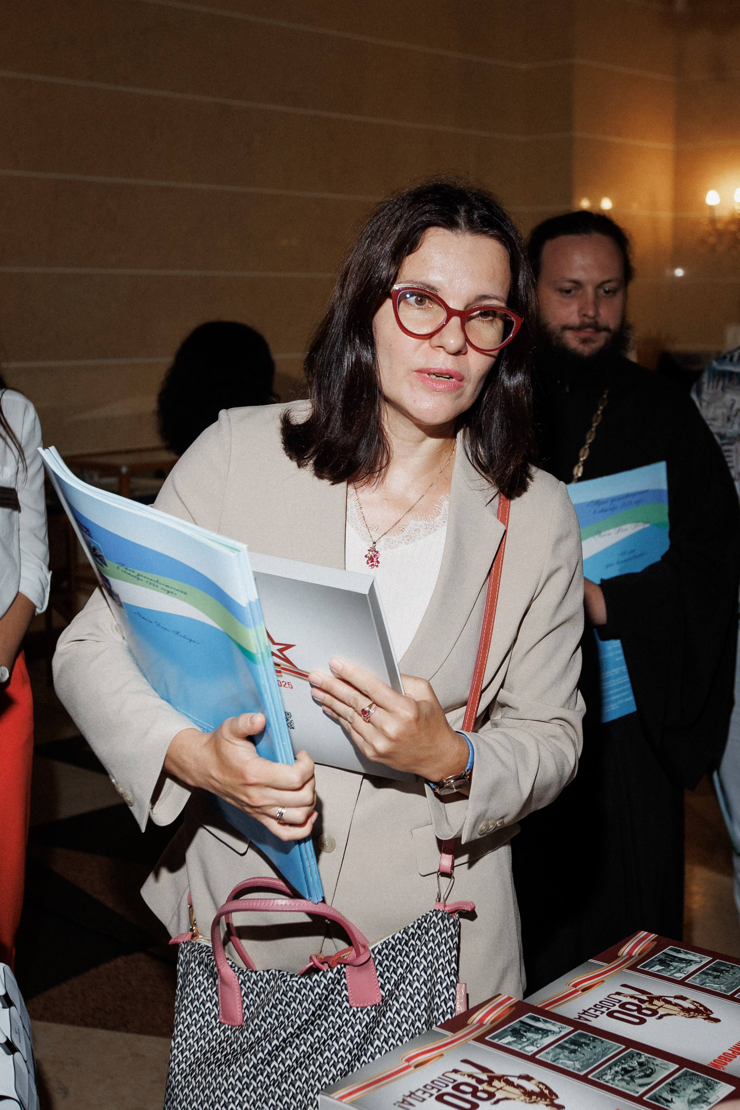 ПРЕЗЕНТАЦИЯ КНИГИ — 80 ЛЕТ ПОБЕДЫ. СВОИ. ФОТООТЧЕТЫ-СОБЫТИЯ-МЕСТА