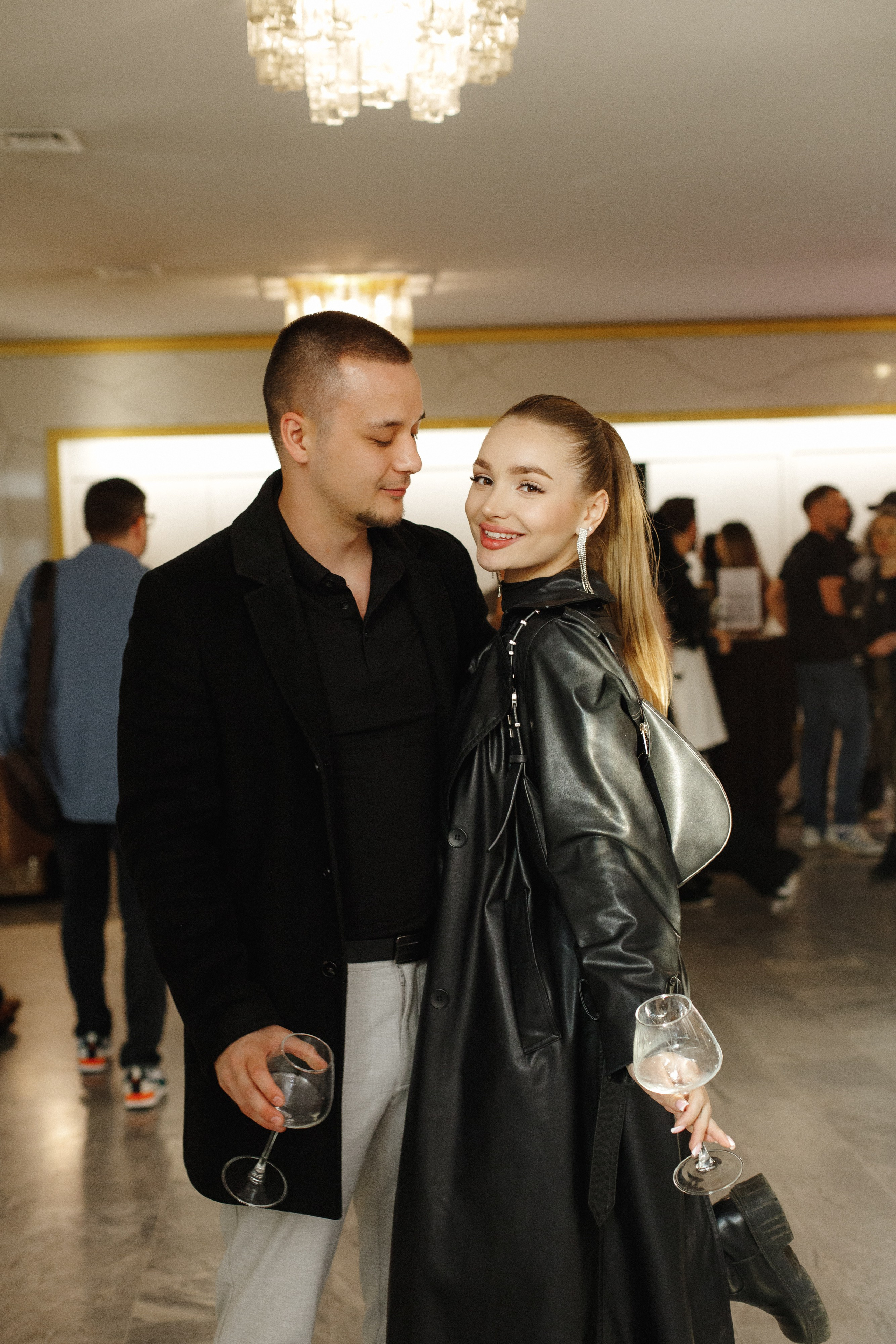 ФЕСТИВАЛЬ ИГРИСТЫХ ВИН. СВОИ. ФОТООТЧЕТЫ-СОБЫТИЯ-МЕСТА