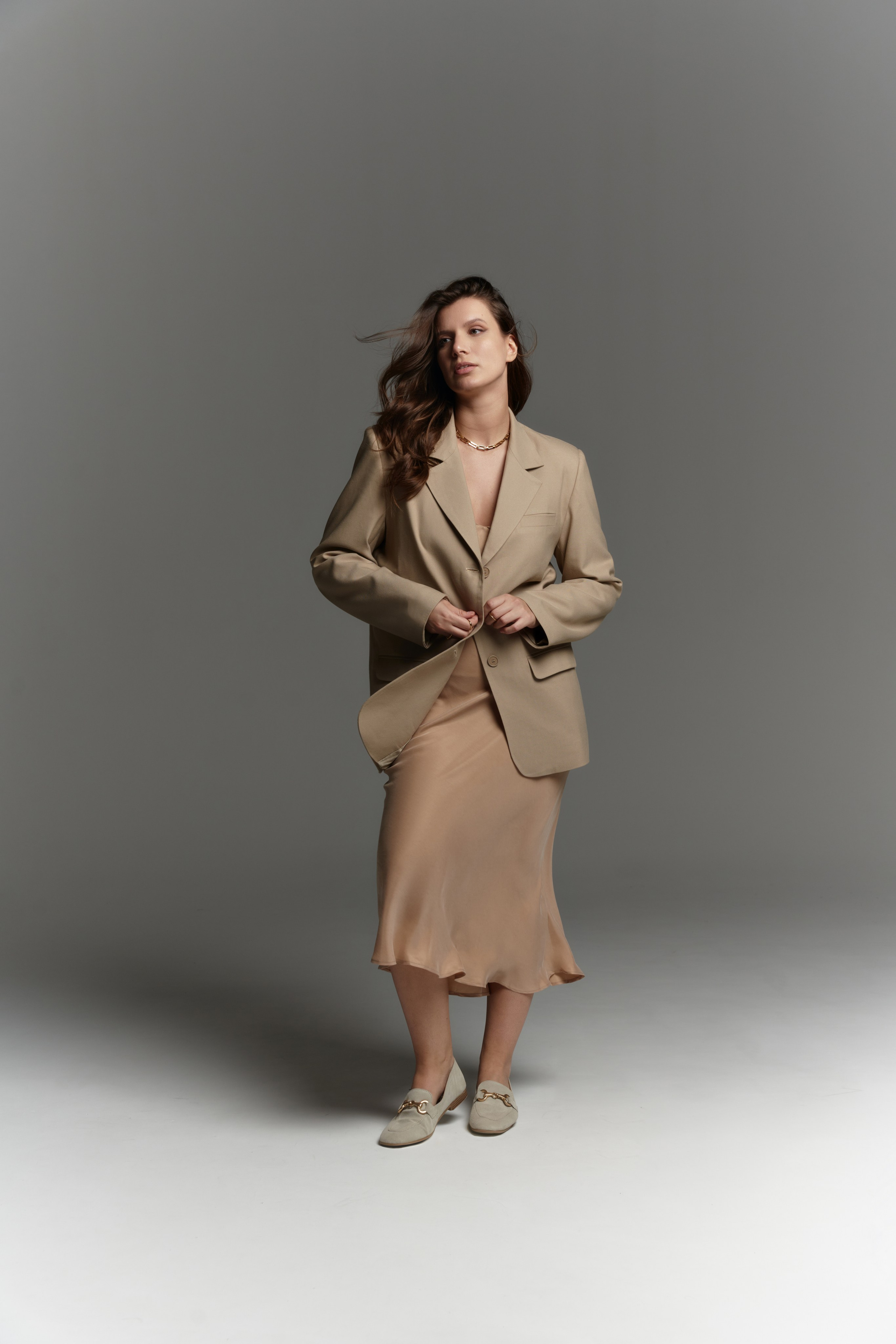 Модель Полина Новосибирск. Коммерческий фотограф для маркетплейсов Wildberries и Ozon в Новосибирске — фото и видео для брендов