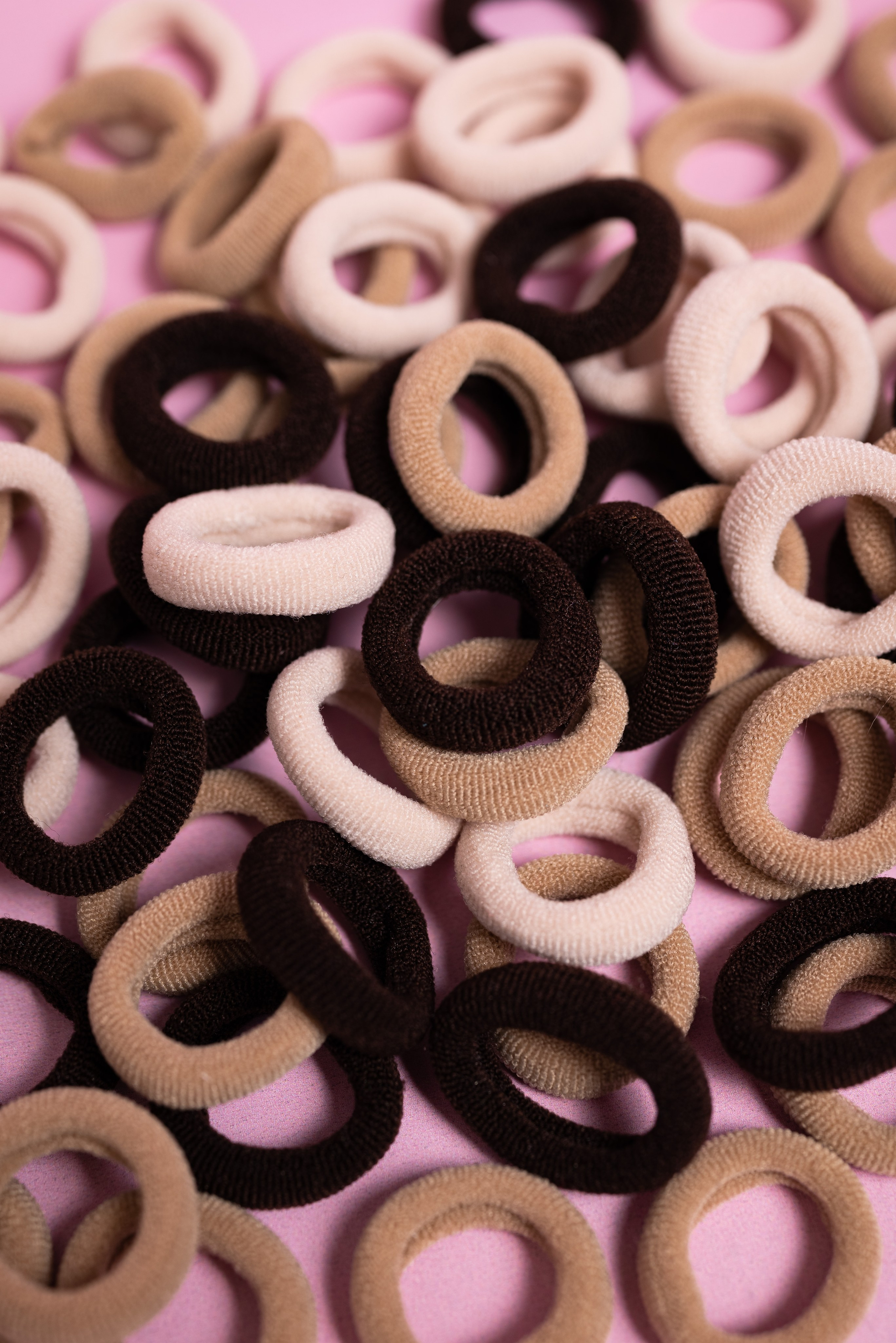 Резинки для волос. Предметный фотограф, фото для маркетплейсов Пятигорск, КМВ