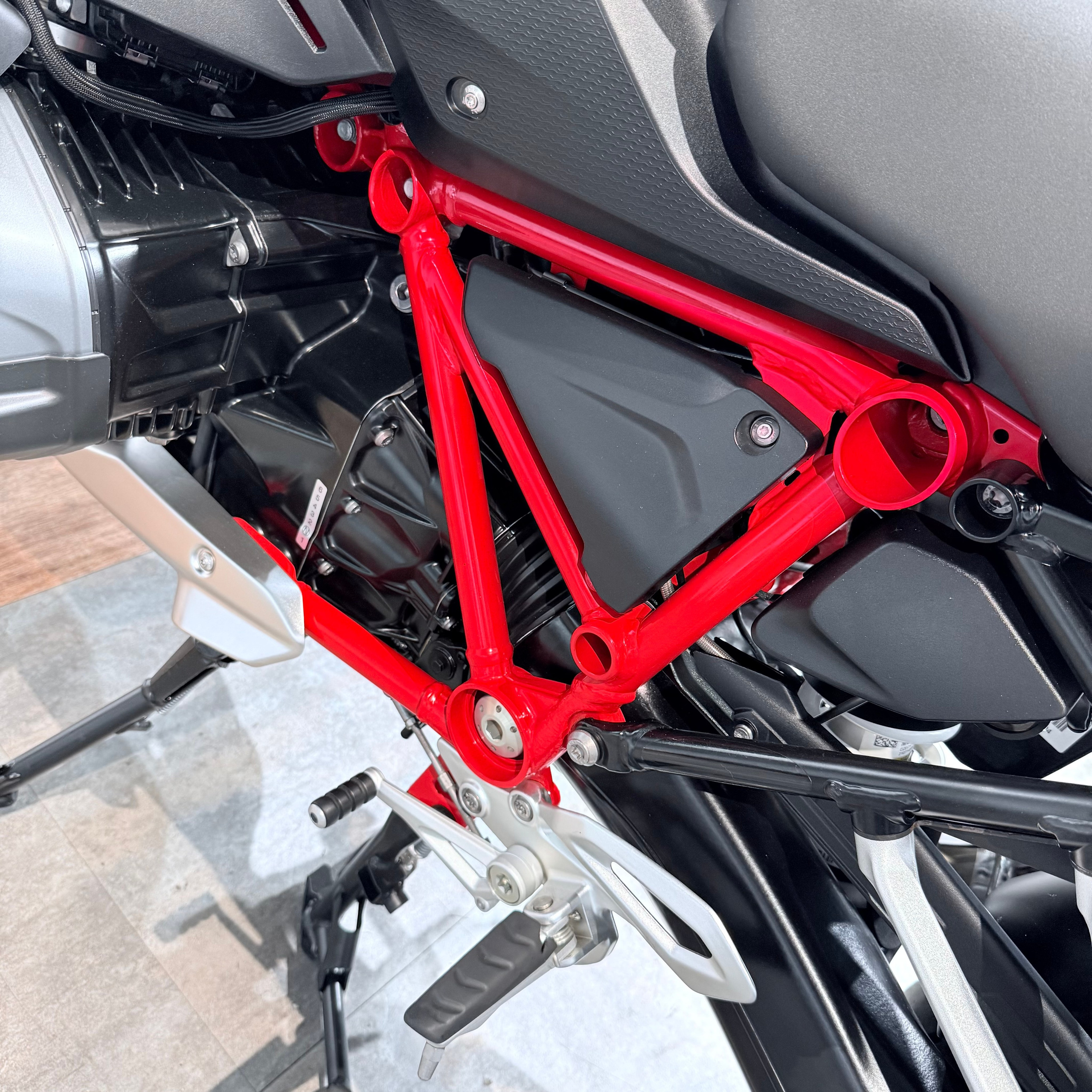 2022 ВМW R1250RS Sрort ABS Light White Red Frаmе. Hello Davidson, Москва. Только хорошие мотоциклы…