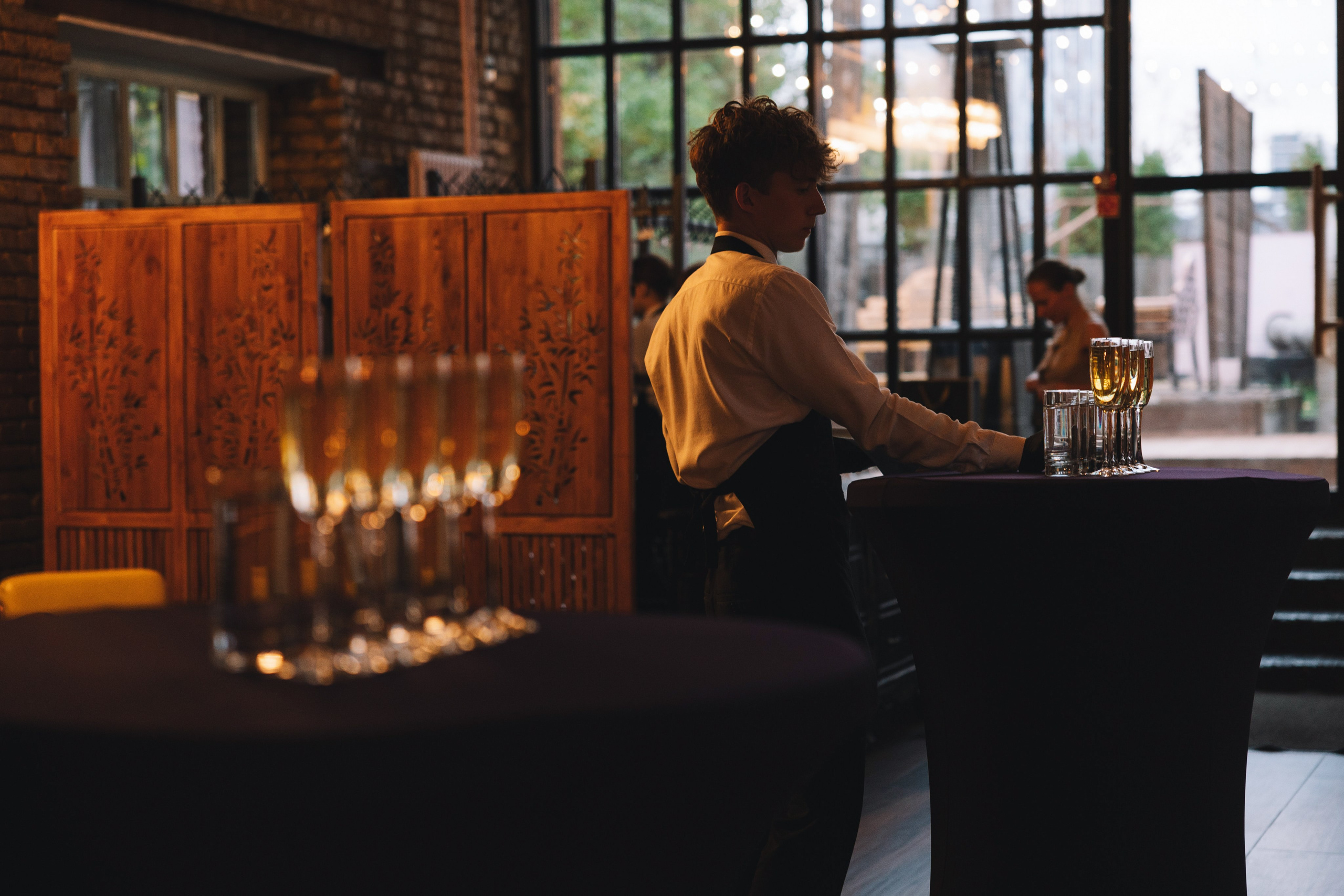 Репортажный фотограф на корпоратив, день рождения и другие мороприятия. Свадебный фотограф в Москве — Оскар Гелманов