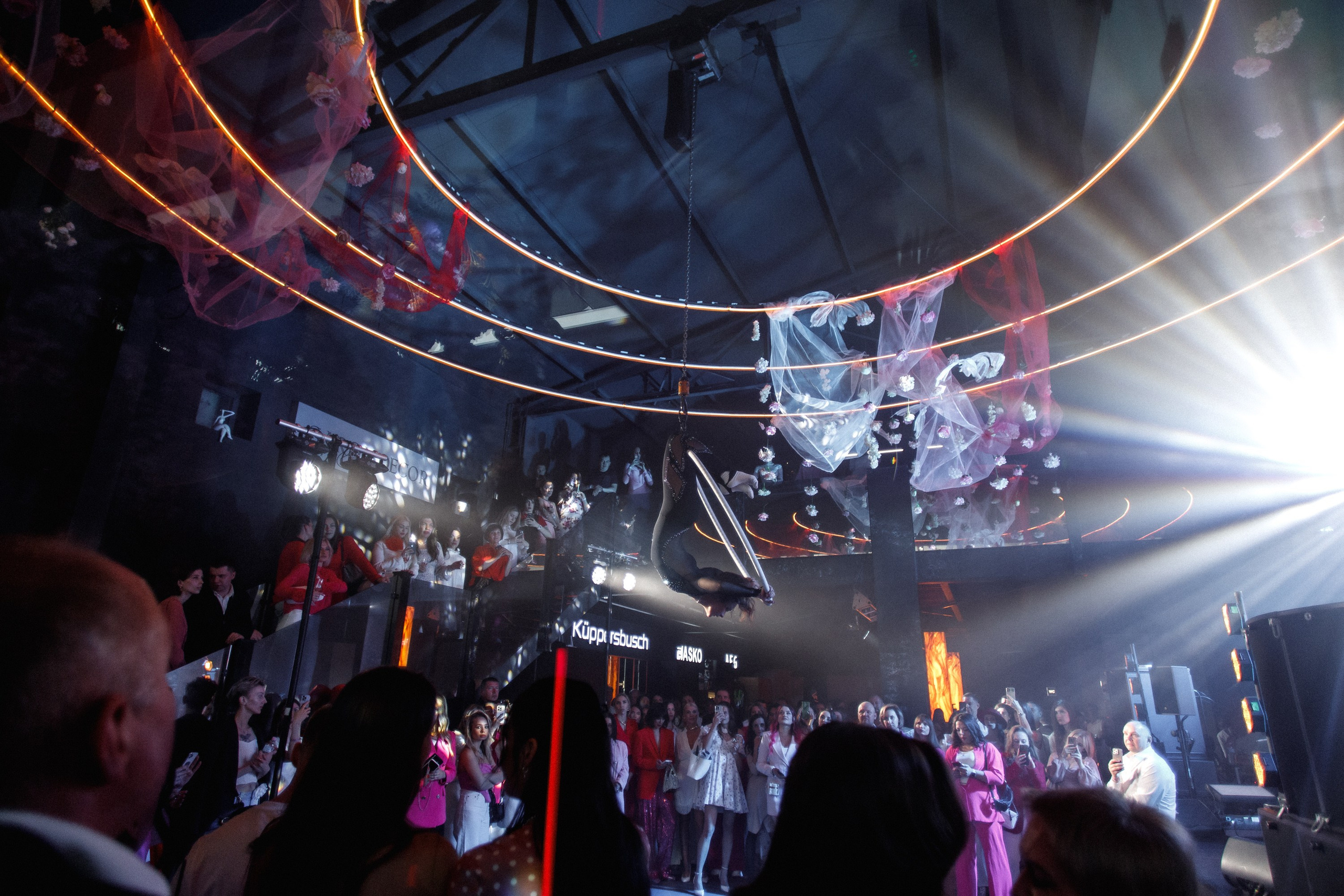 BRAVO FLORA EVENT. СВОИ. ФОТООТЧЕТЫ-СОБЫТИЯ-МЕСТА