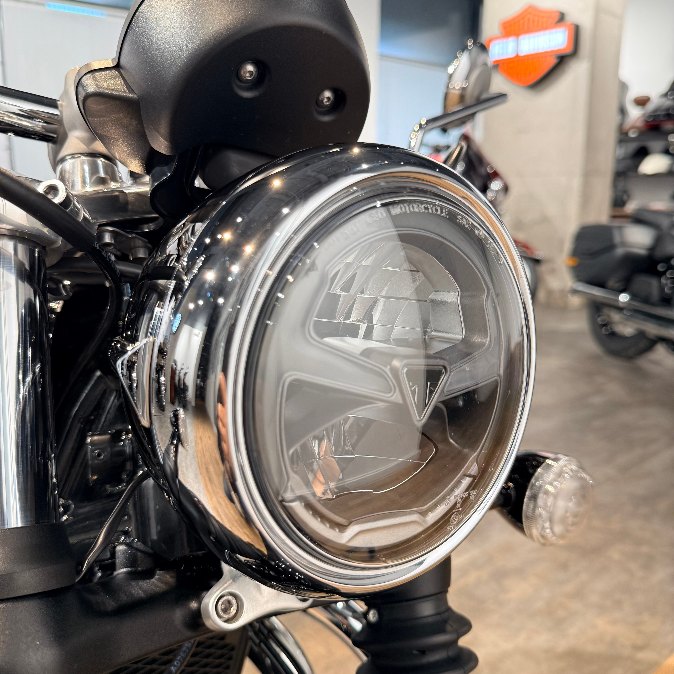 2018 TRIUMPH Bonneville Speedmaster (VIN *SMTD*6014). Hello Davidson, Москва. Только хорошие мотоциклы…