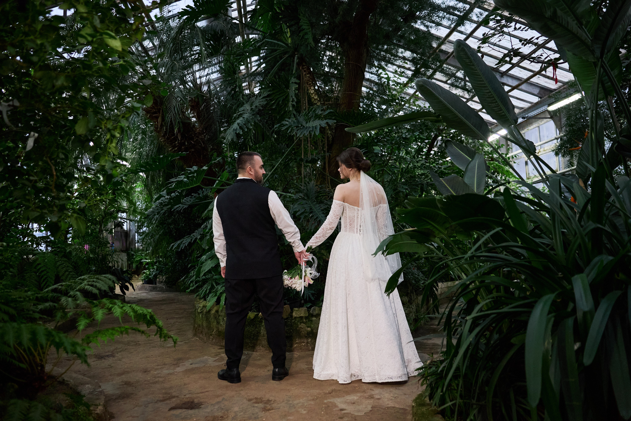 Классические сборы в отеле. Роспись в 4 ЗАГСе и съемка в оранжерее Цицина РАН. Любовь Юсупова. Фотограф