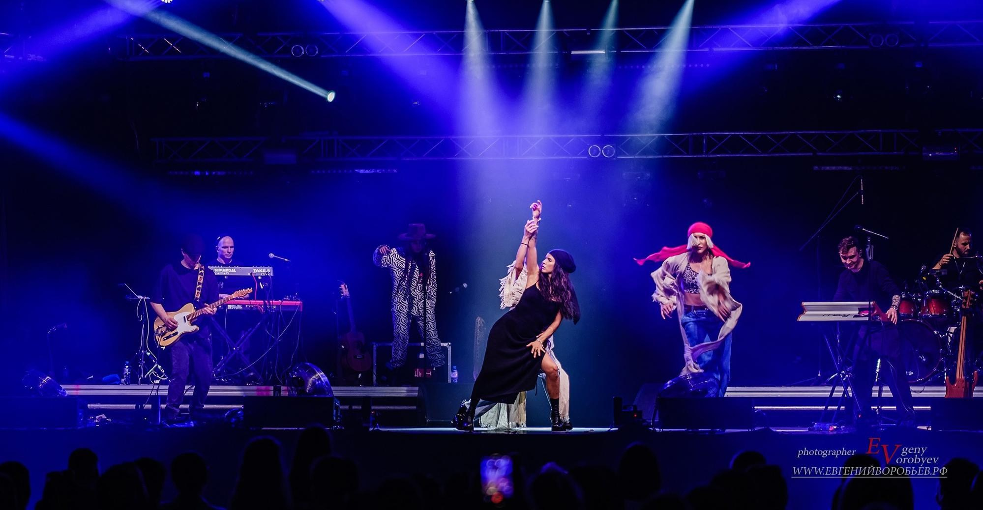 Репортажная фото видеосъёмка репортажей фотограф в Красноярске цена стоимость заказать забронировать услуги фоторепортаж видеосъёмка дрон