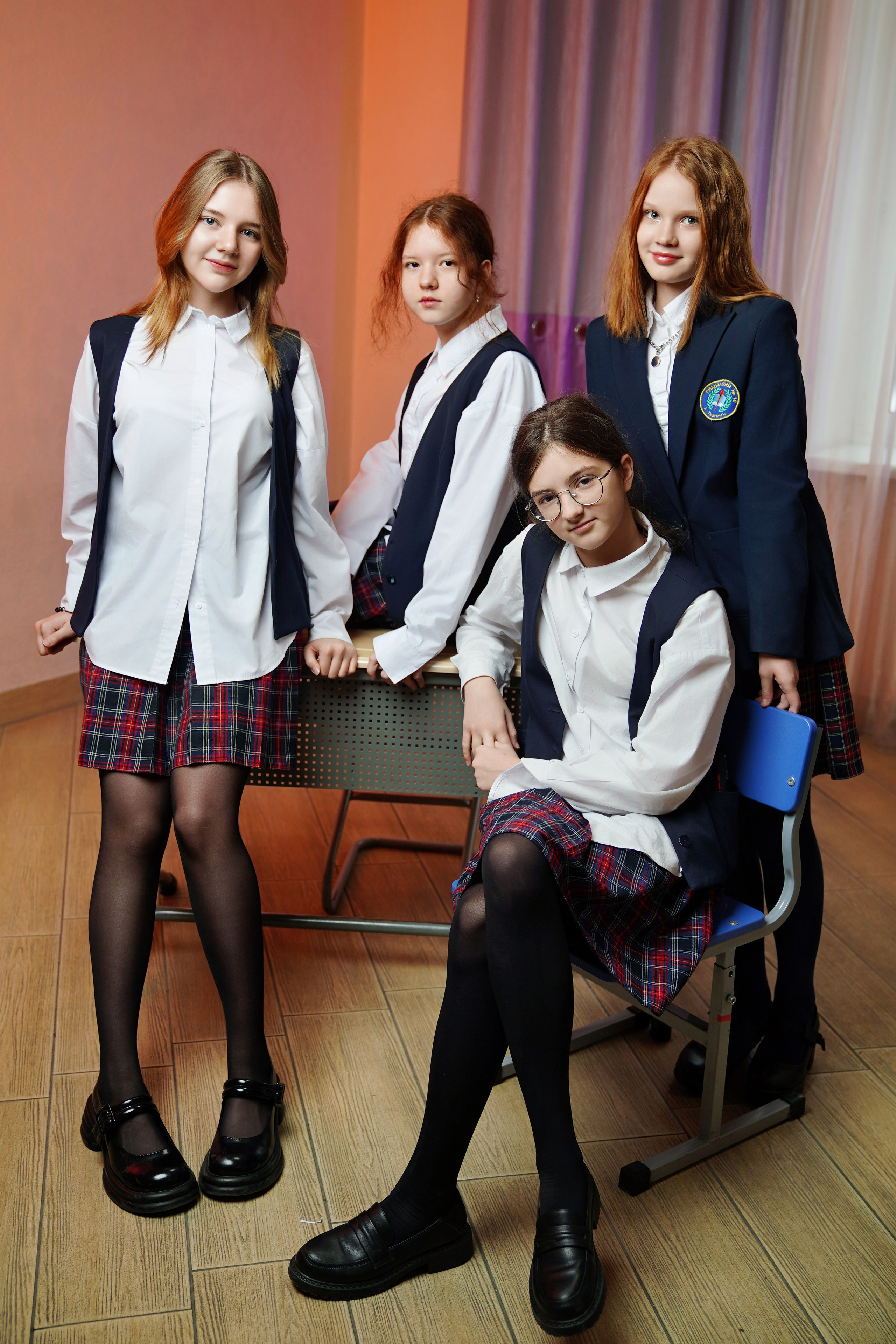 Виньетка + портреты. GOTRA — выпускные альбомы в Тюмени