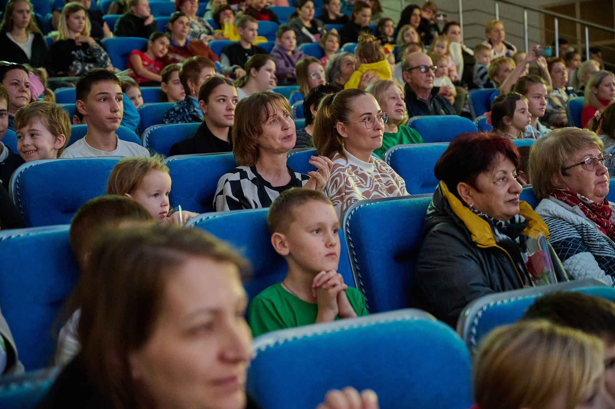 8 марта Марьина роща. Жизнь курорта Кабардинка в фотографиях