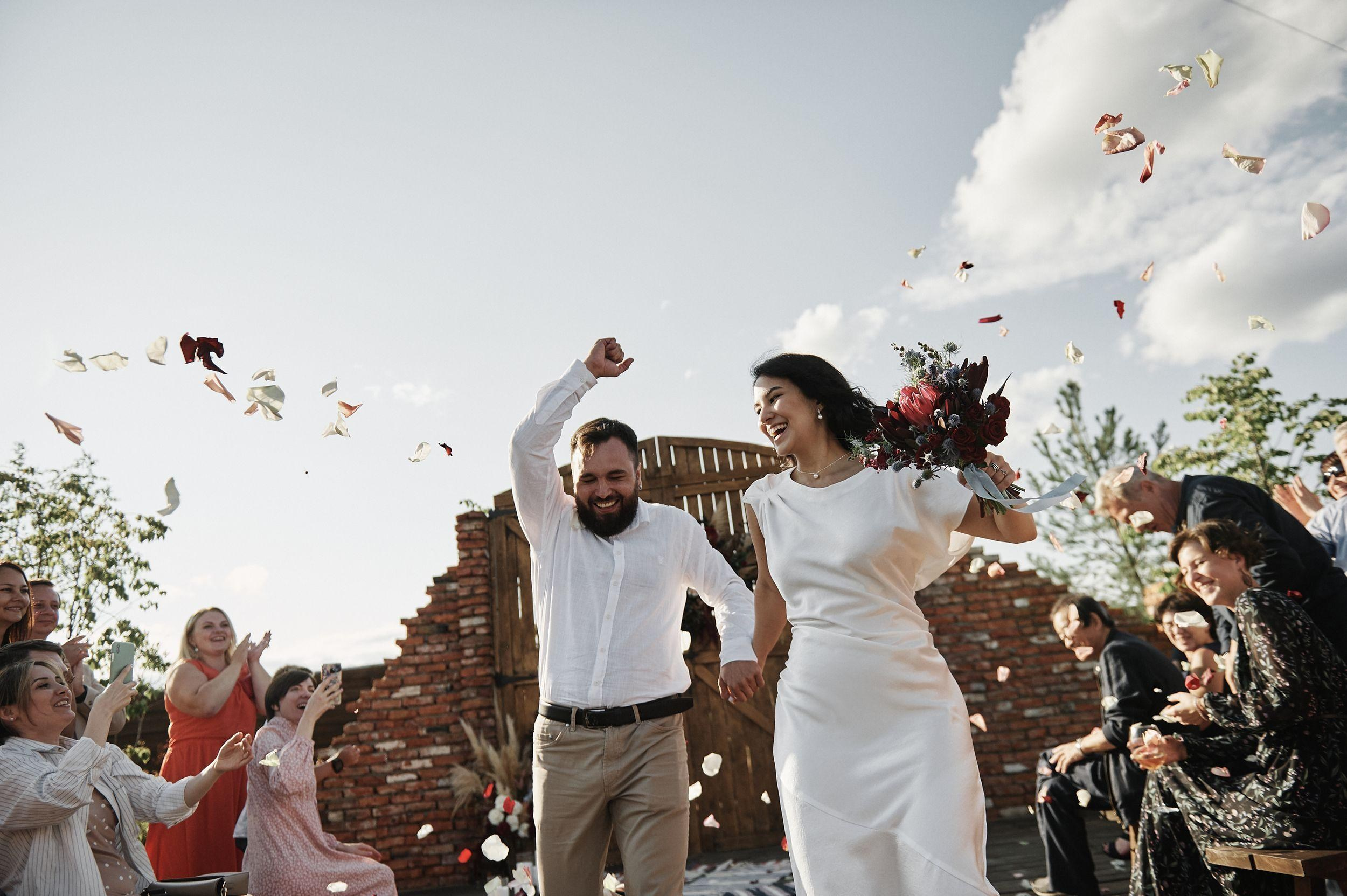 Амбарные ворота. Локация для церемонии и фотосессии. Свадебная площадка РАНЧО