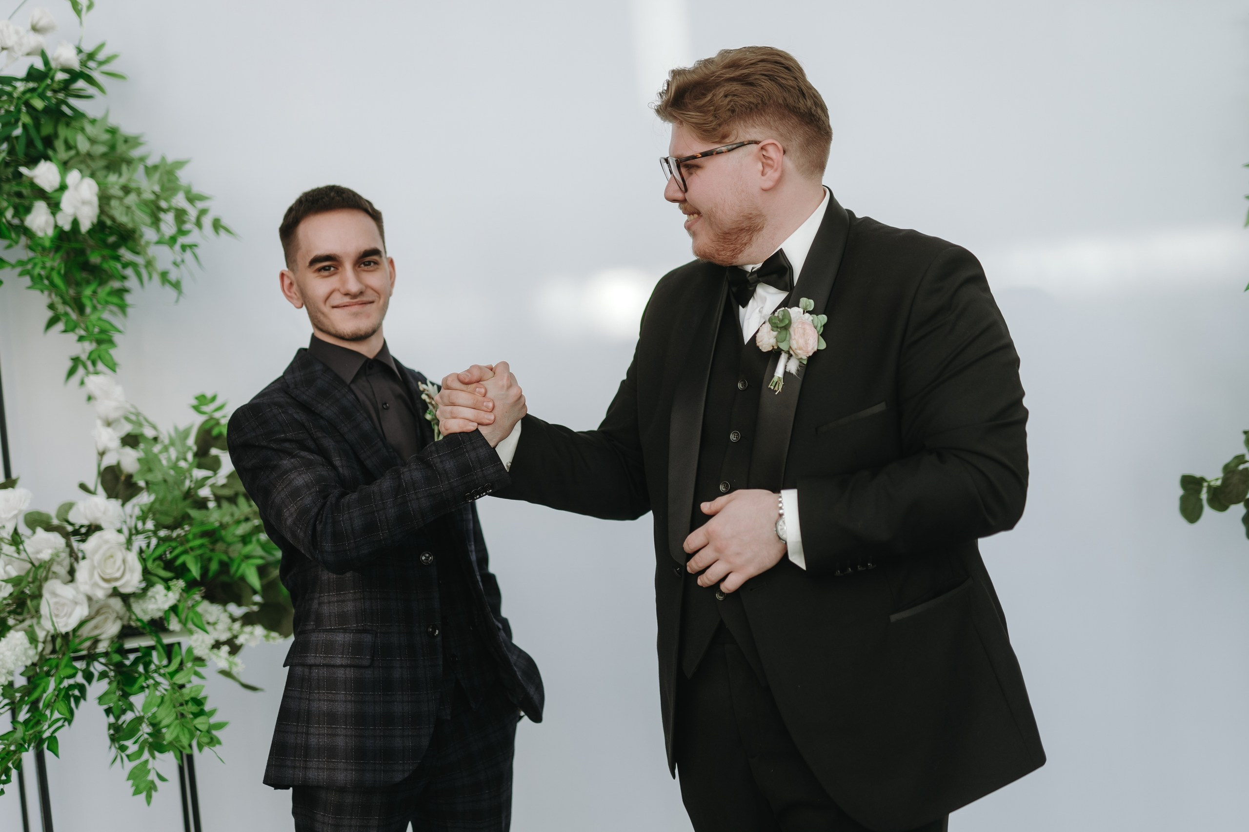 РЕСТОРАН ТАРАТАУ, ВЕДУЩИЙ АЗАТ ГАЙСИН И АРТУР ИЛЬЯСОВ УФА