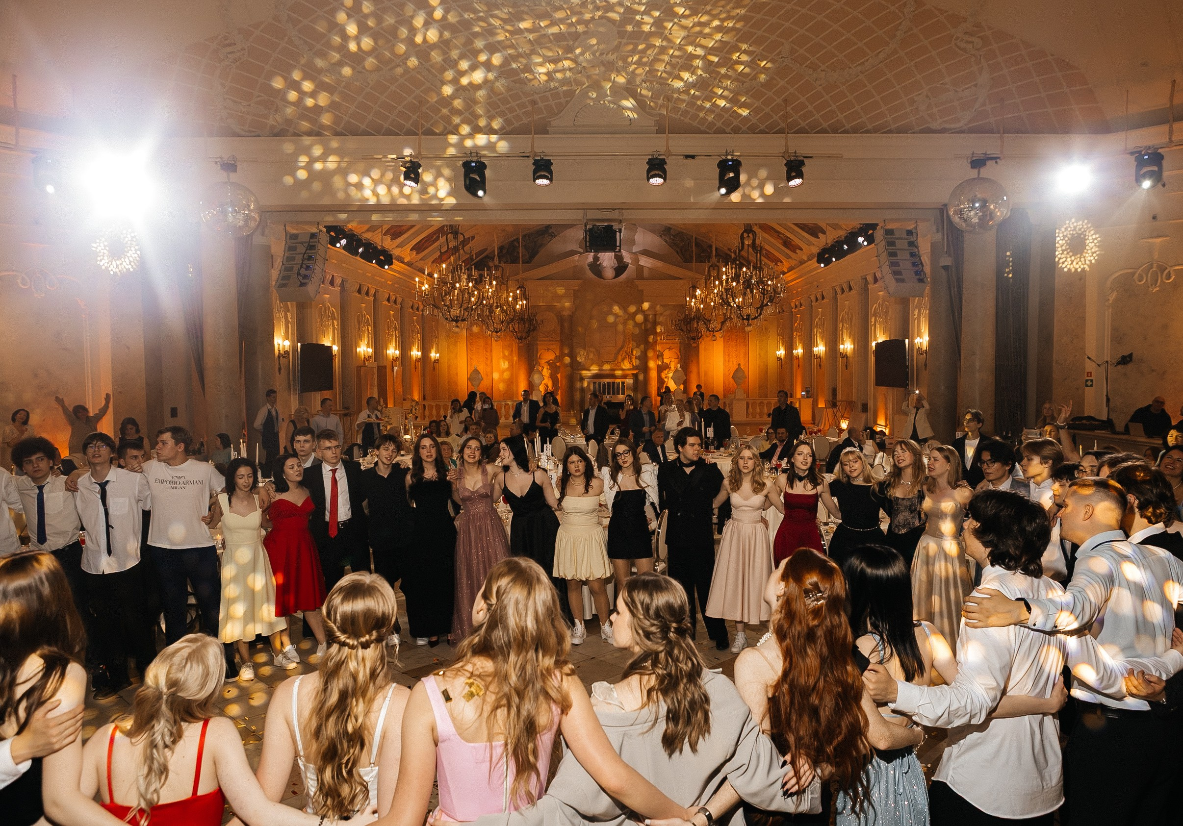 Репортаж. Выпускной школы № 369. Репортажный и свадебный фотограф в Санкт-Петербурге Романов Вадим