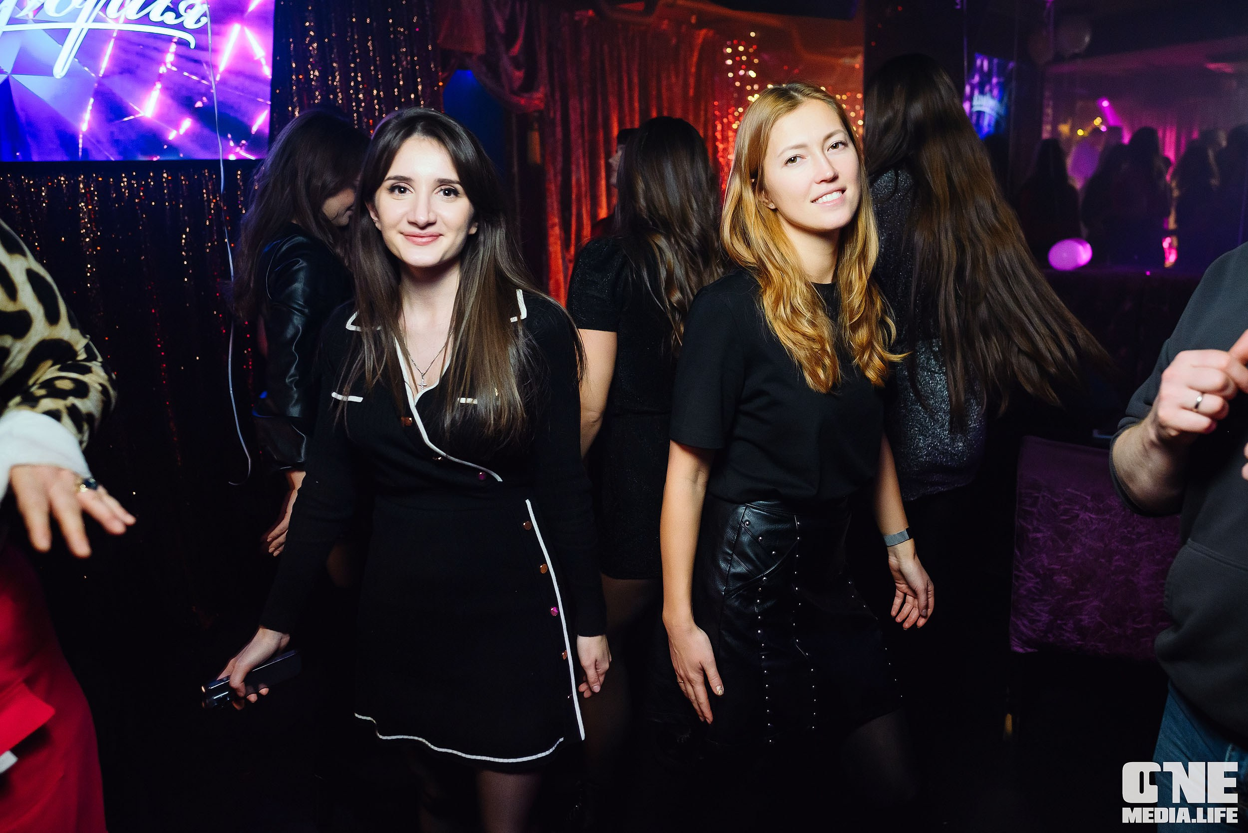 Фоторепортаж из караоке-клуба Эйфория. One Media Life: фоторепортажи, фотоотчеты с мероприятий и заведений