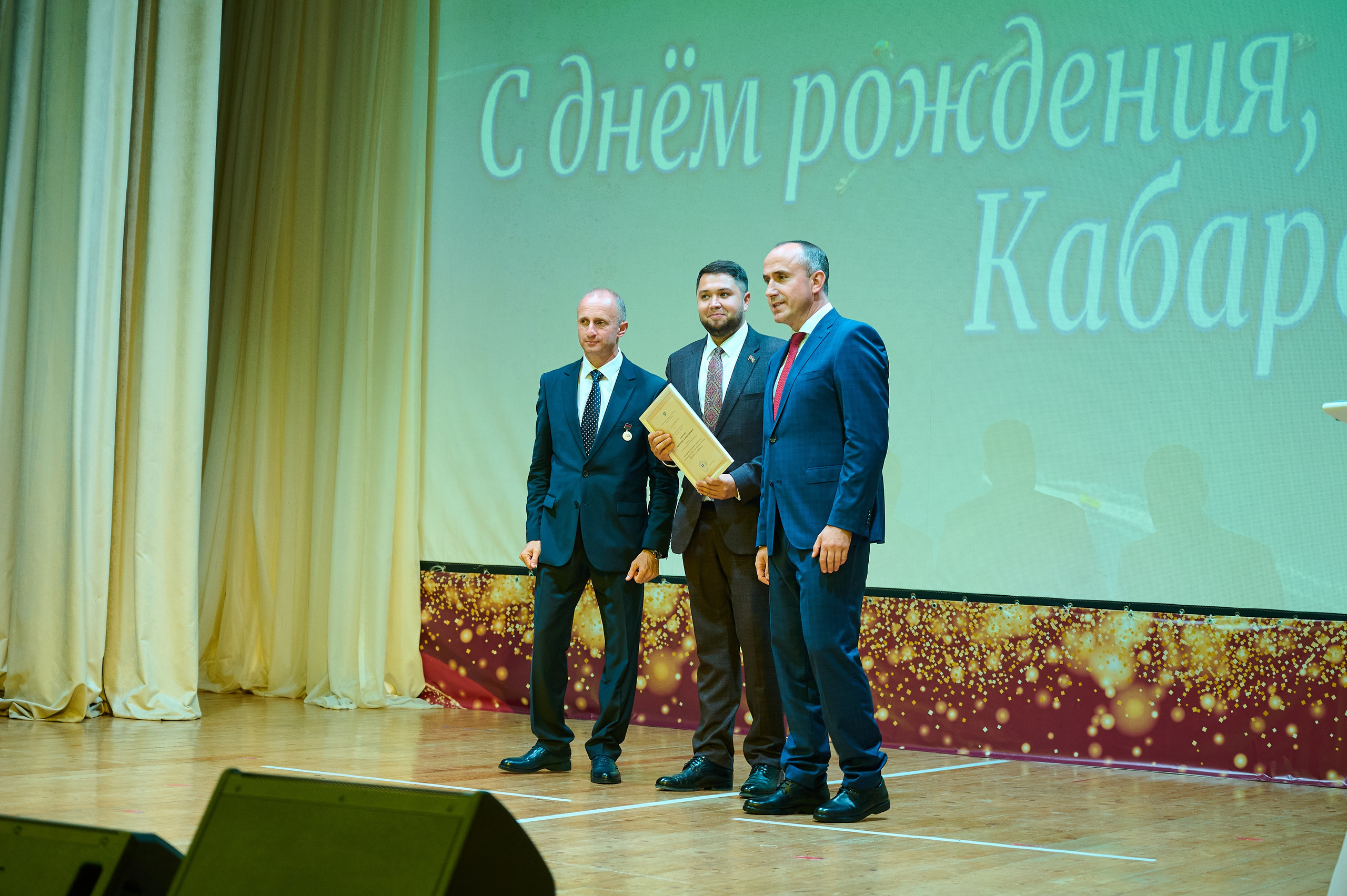 190 лет Кабардинке. Жизнь курорта Кабардинка в фотографиях