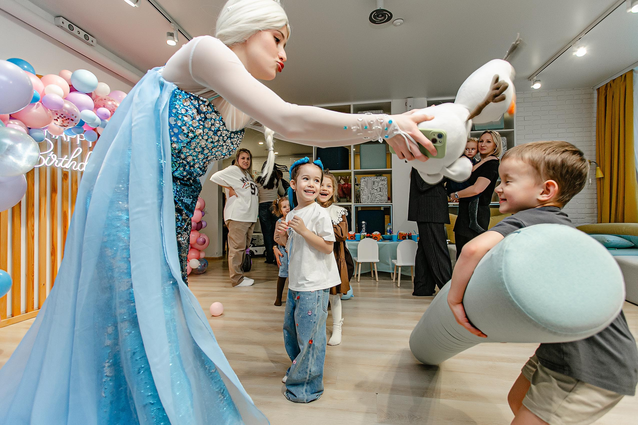 Детский фотограф Александр Степанов Владивосток. Владивосток семейный фотограф Александр Степанов
