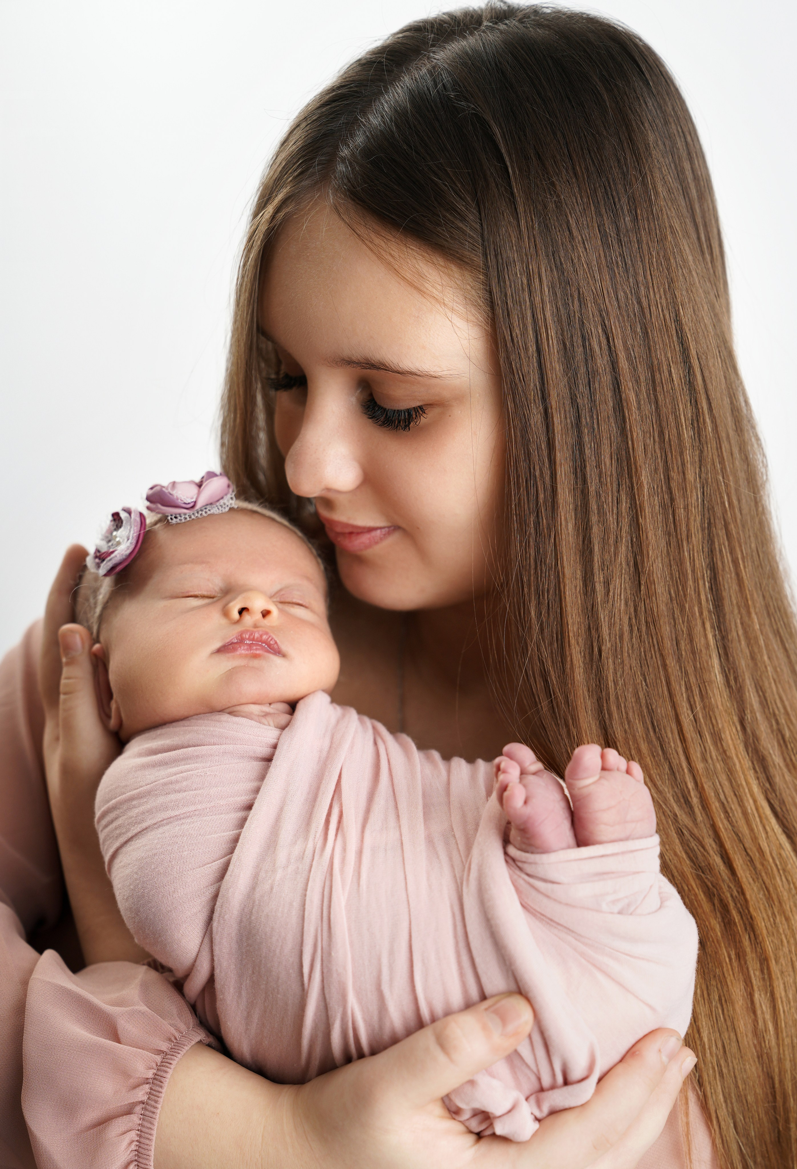Фотосессия новорожденного (newborn). Фотограф новорожденных, детей до года и беременных в Симферополе