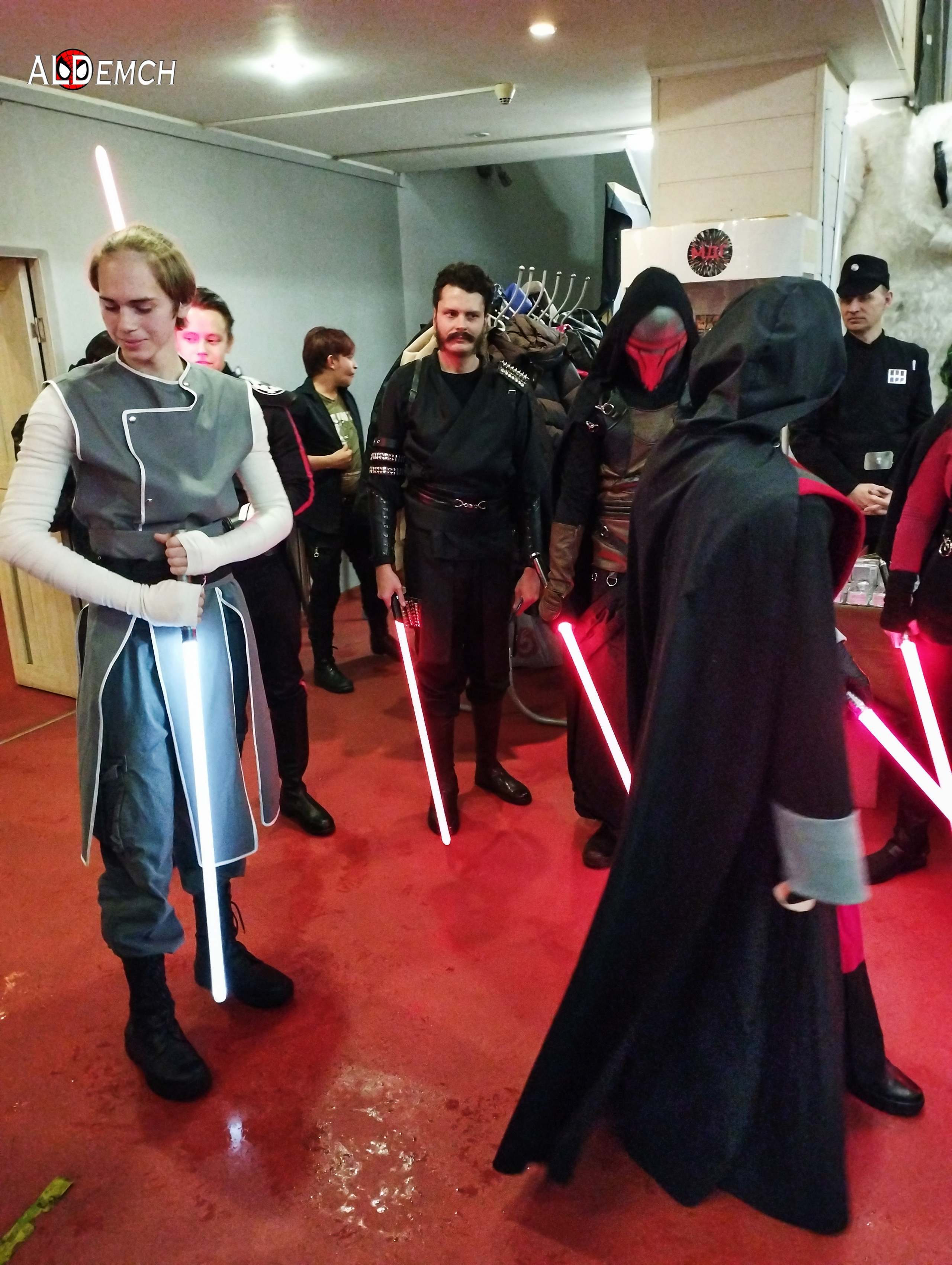 Фотосессия в музее Звездные Войны Далёкой Галактике в Москва