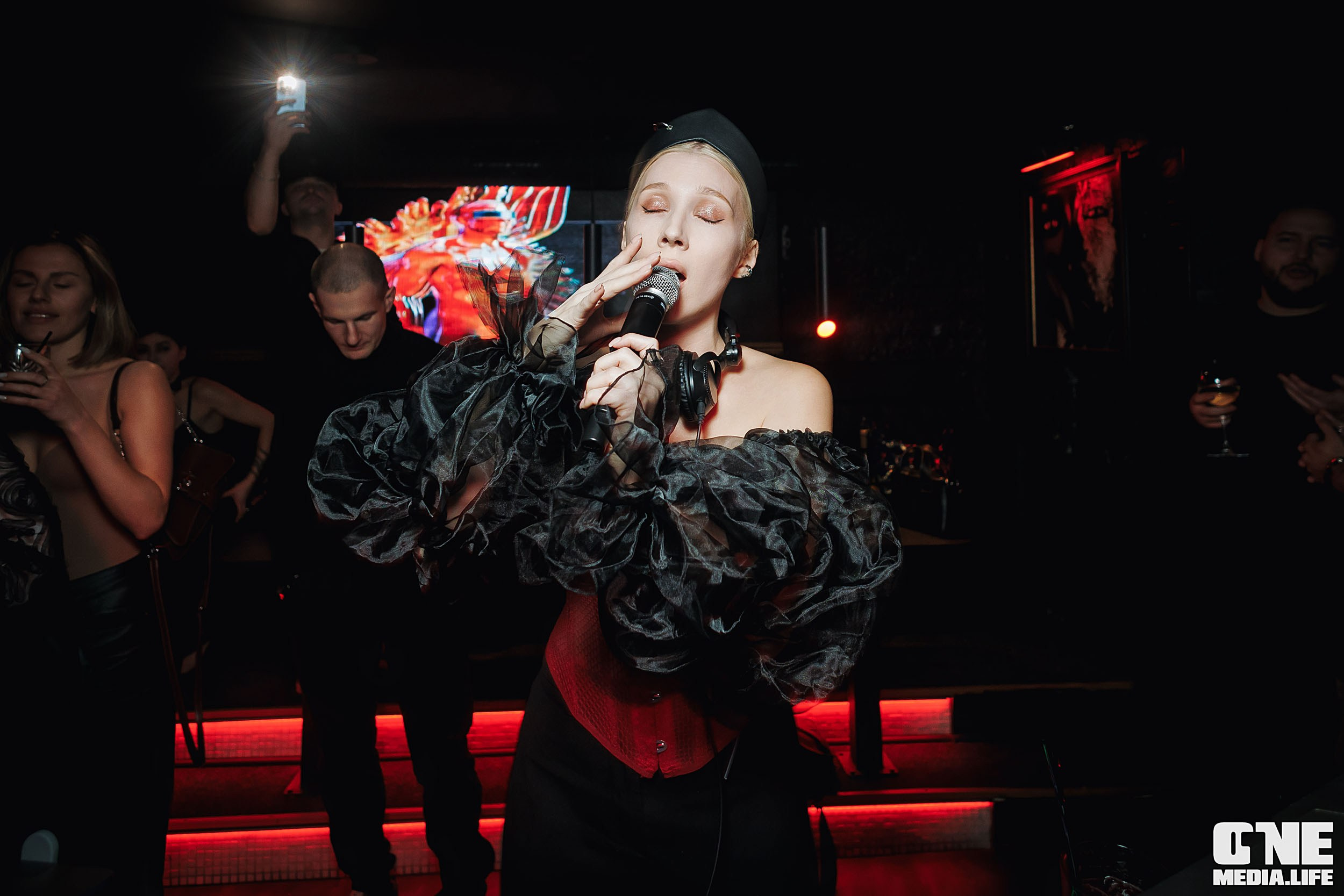 Фоторепортаж из бара Secret. One Media Life: фоторепортажи, фотоотчеты с мероприятий и заведений