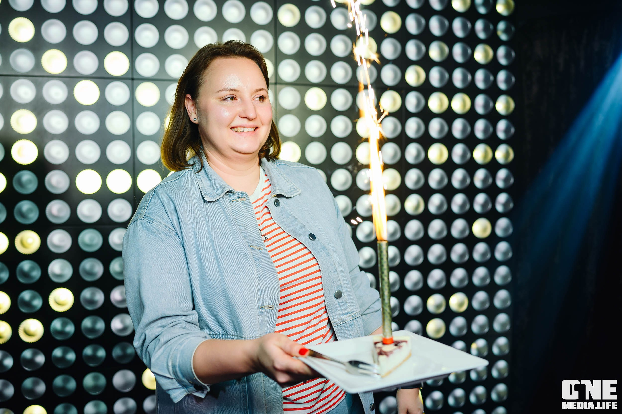 Фотоотчет из караоке-клуба Эйфория. One Media Life: фоторепортажи, фотоотчеты с мероприятий и заведений