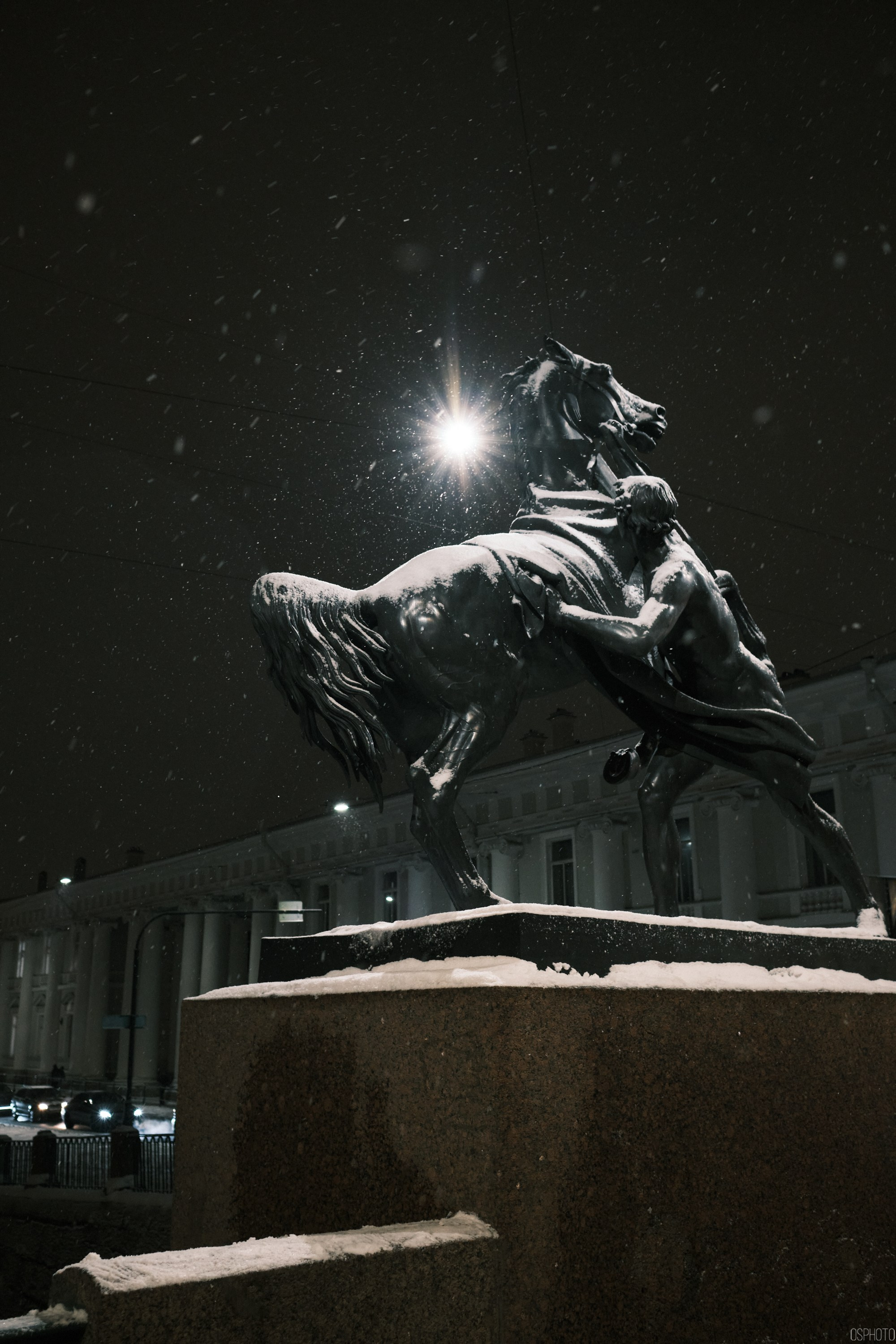 Снег и туман в Санкт-Петербурге. Фотографъ Сергѣевъ. Поймать мгновеніе