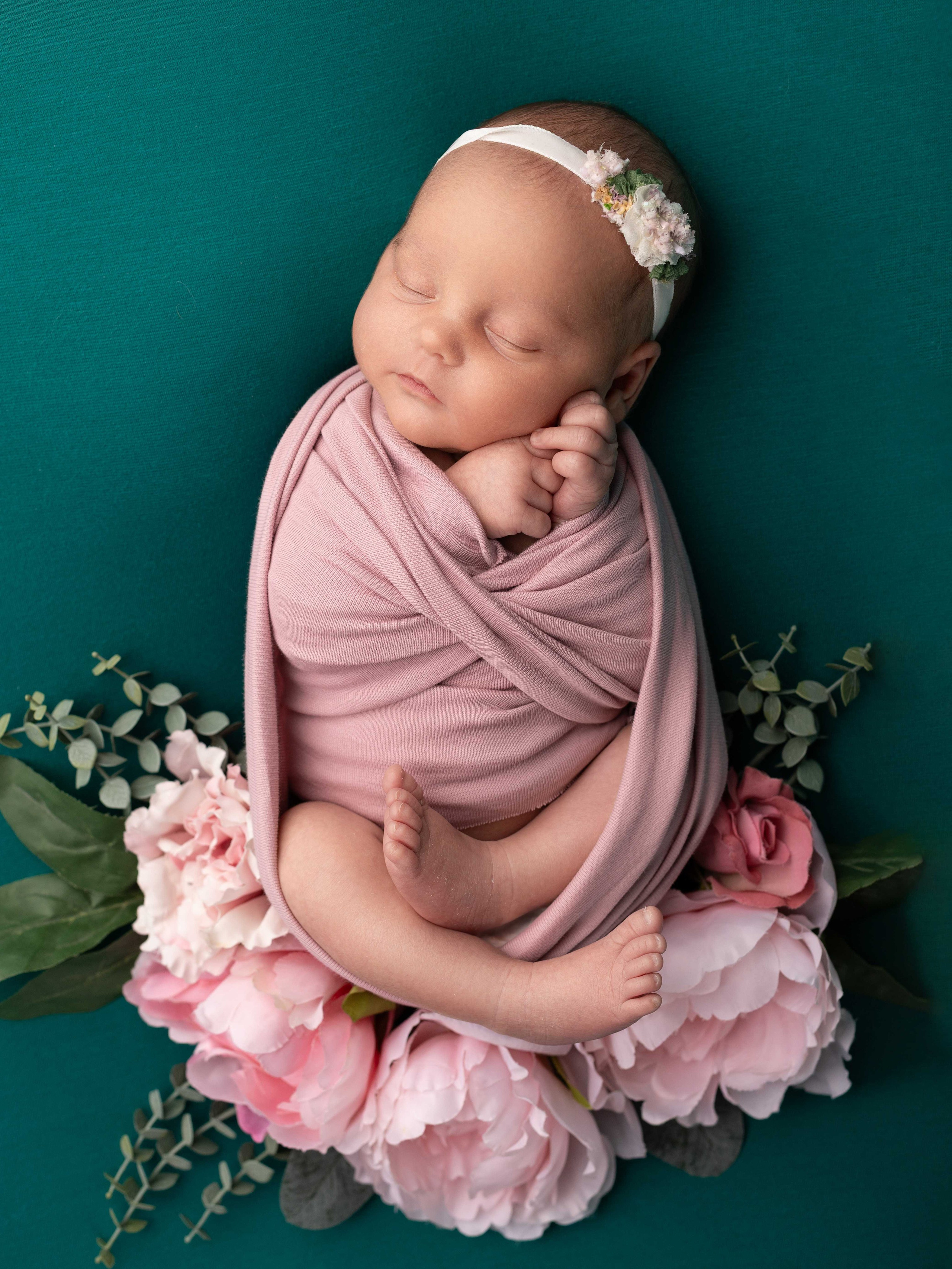 NEW BORN (новорожденные). NEWBORN, детский и семейный фотограф в Москве