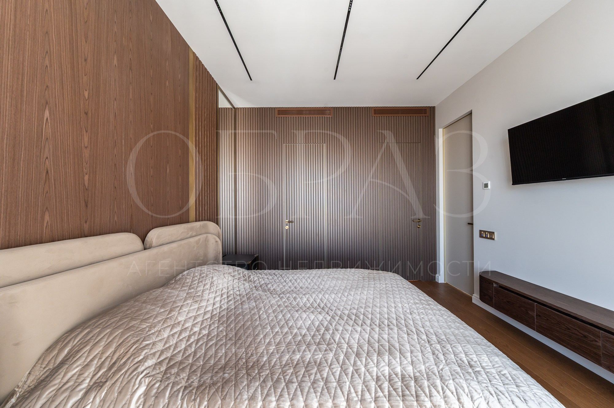 FullHouse на продажу. Интерьерный Фотограф Москва Криста FLY Труфанова