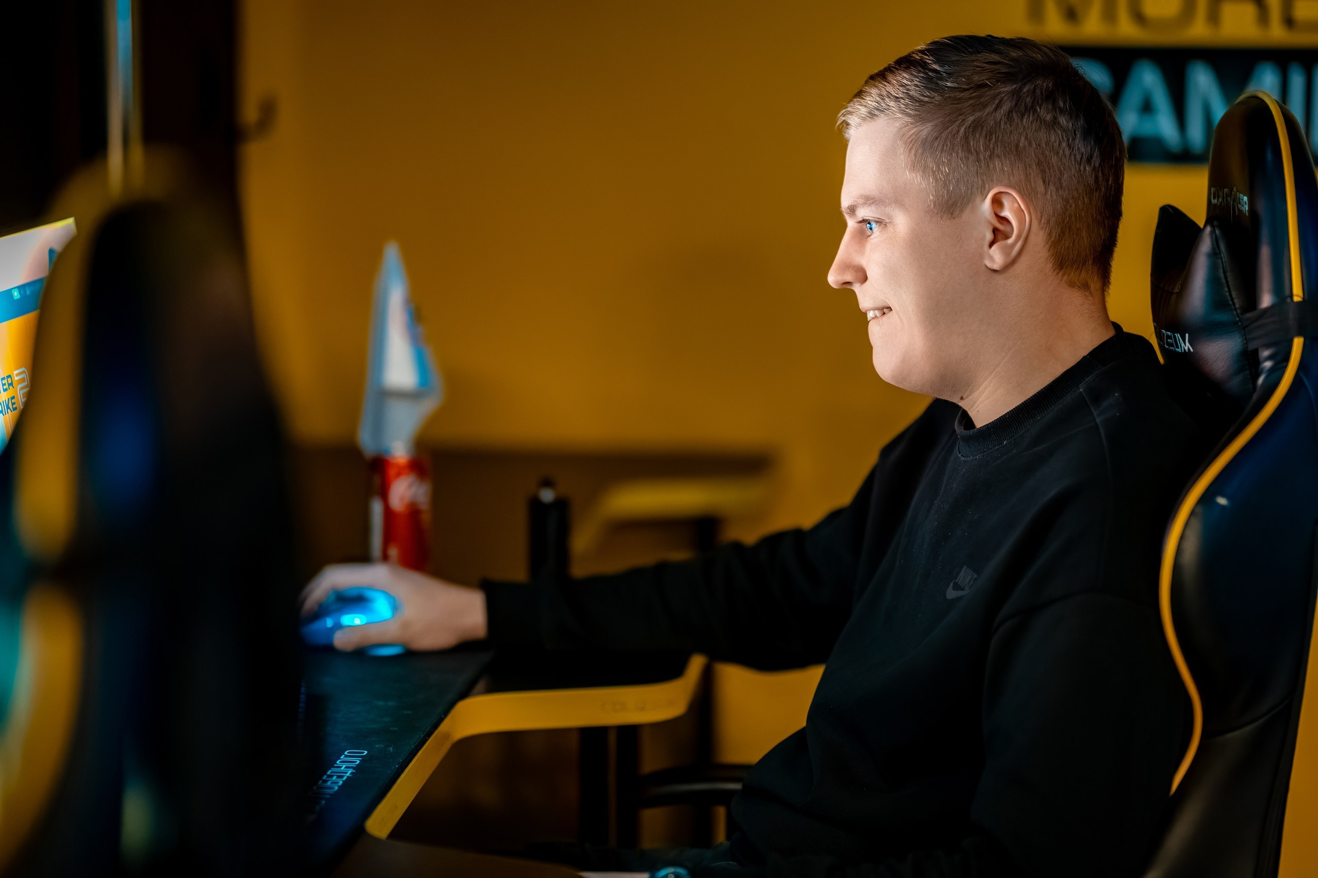 Терра Ассистанс, корпоратив в кибер-клубе. Марк Шишкин — репортажный фотограф в Воронеже и России