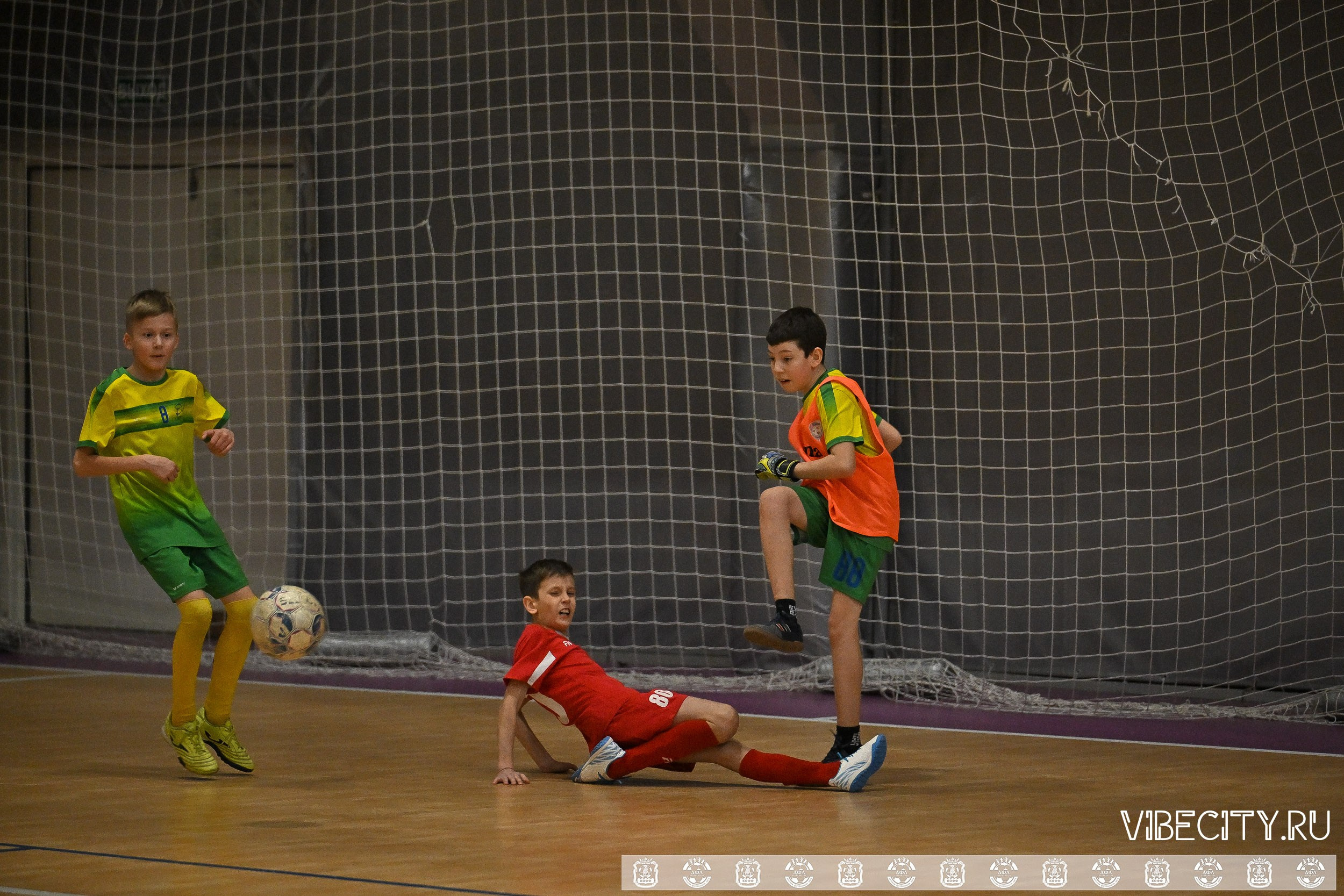 Балтийская лига по футзалу U11. VIBECITY.RU Вайб Сити Ру Фоторепортажи Фотоотчеты Калининград