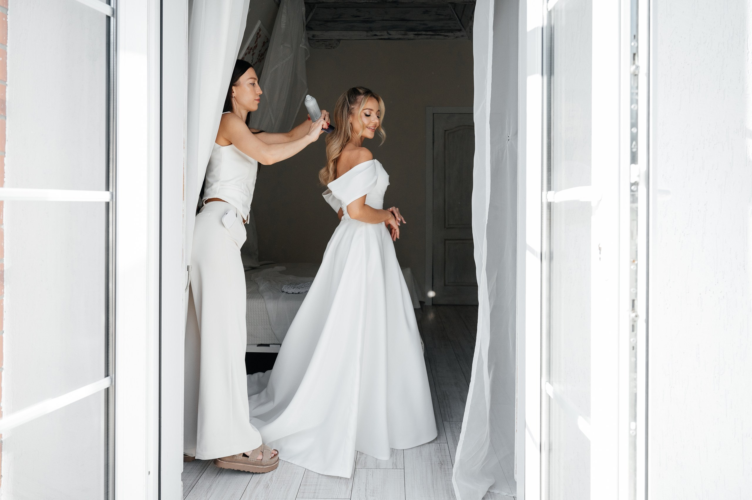 О стилисте. Свадебный визажист и стилист по прическам в Москве