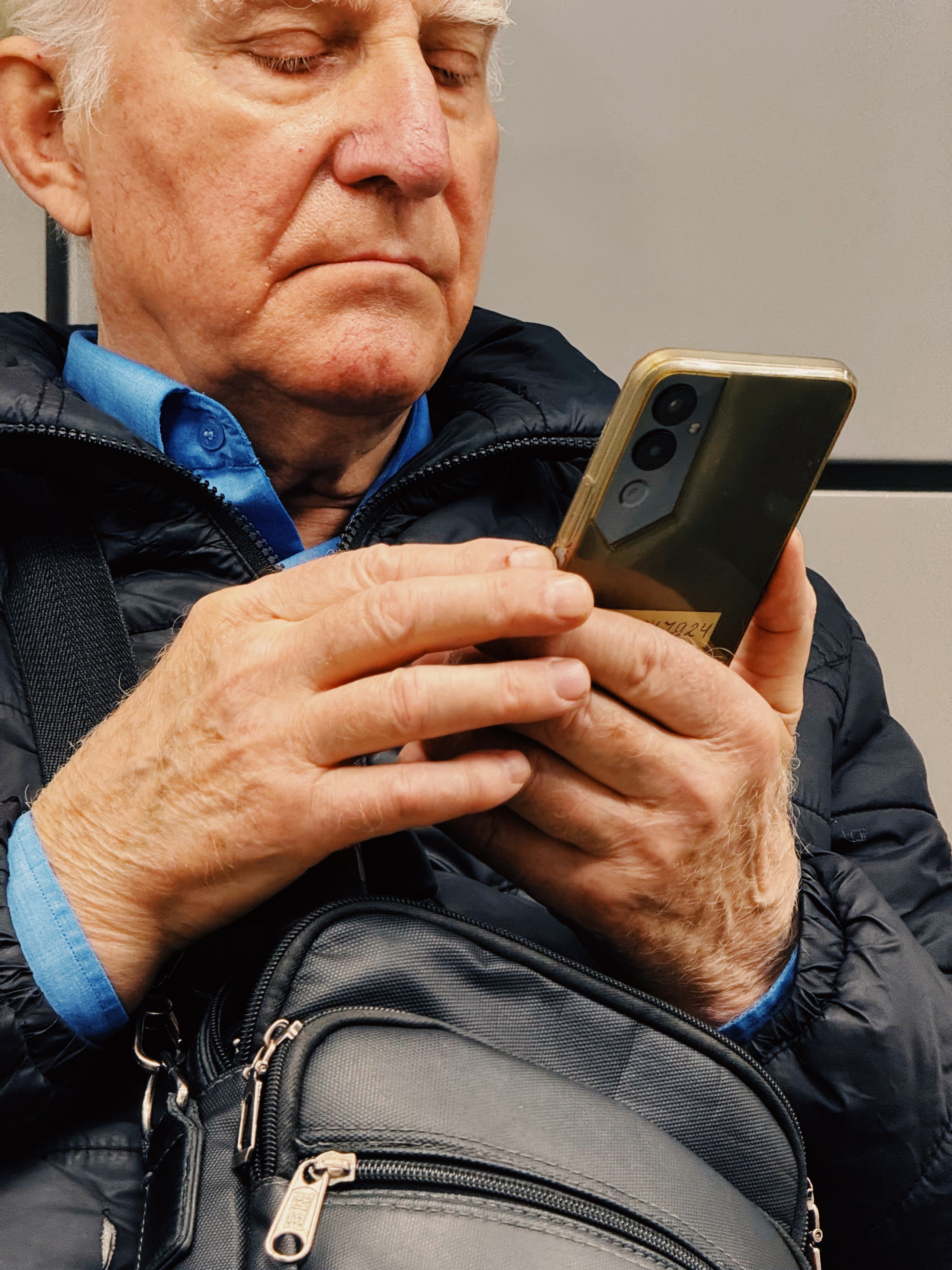 #руки_незнакомцев. Главная